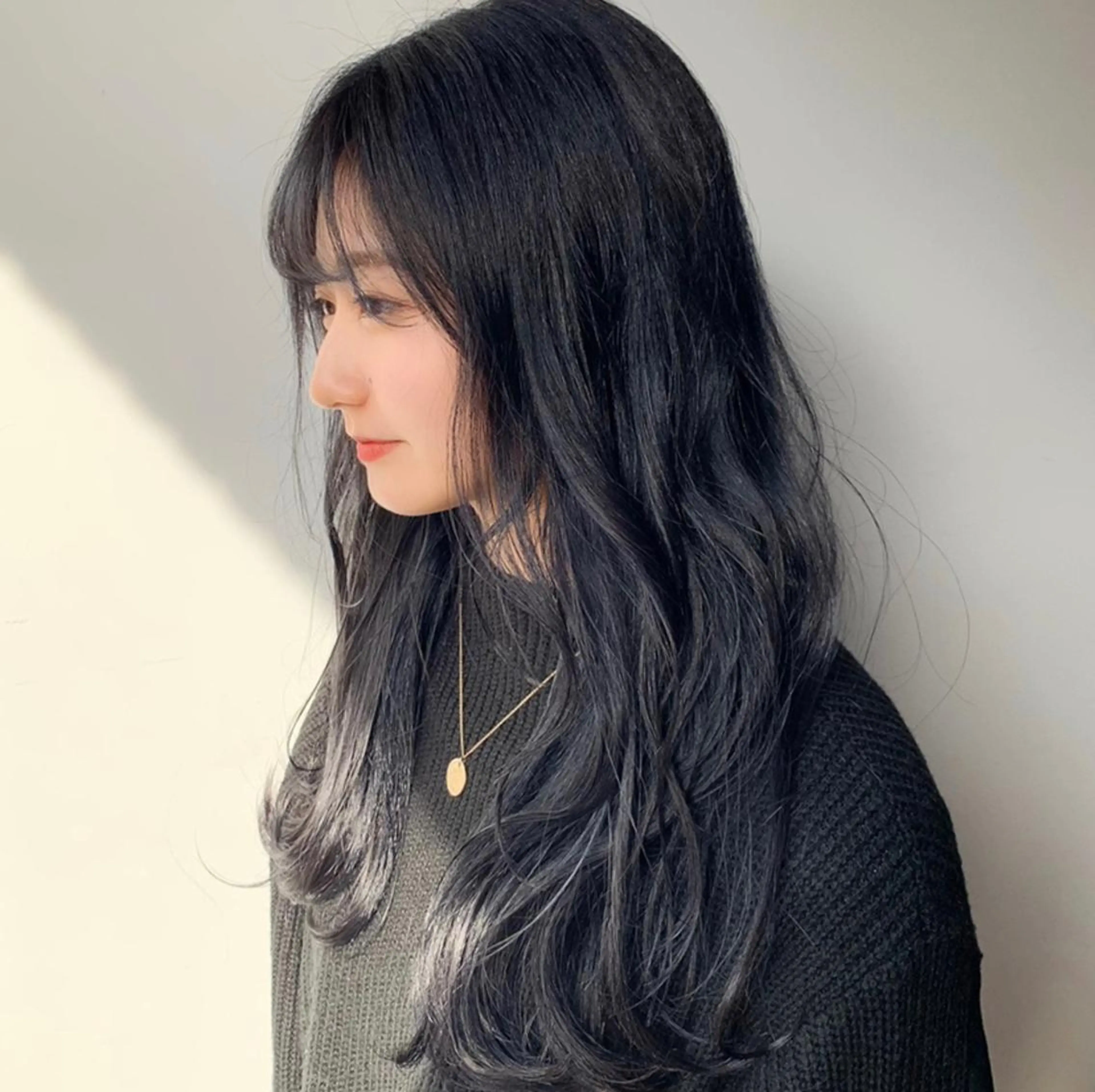 ロング カラー アッシュ アッシュブラウン アッシュグレー ベージュカラー ブリーチ くすみミルクティー／ ブラウン🪡TOWAのヘアスタイル