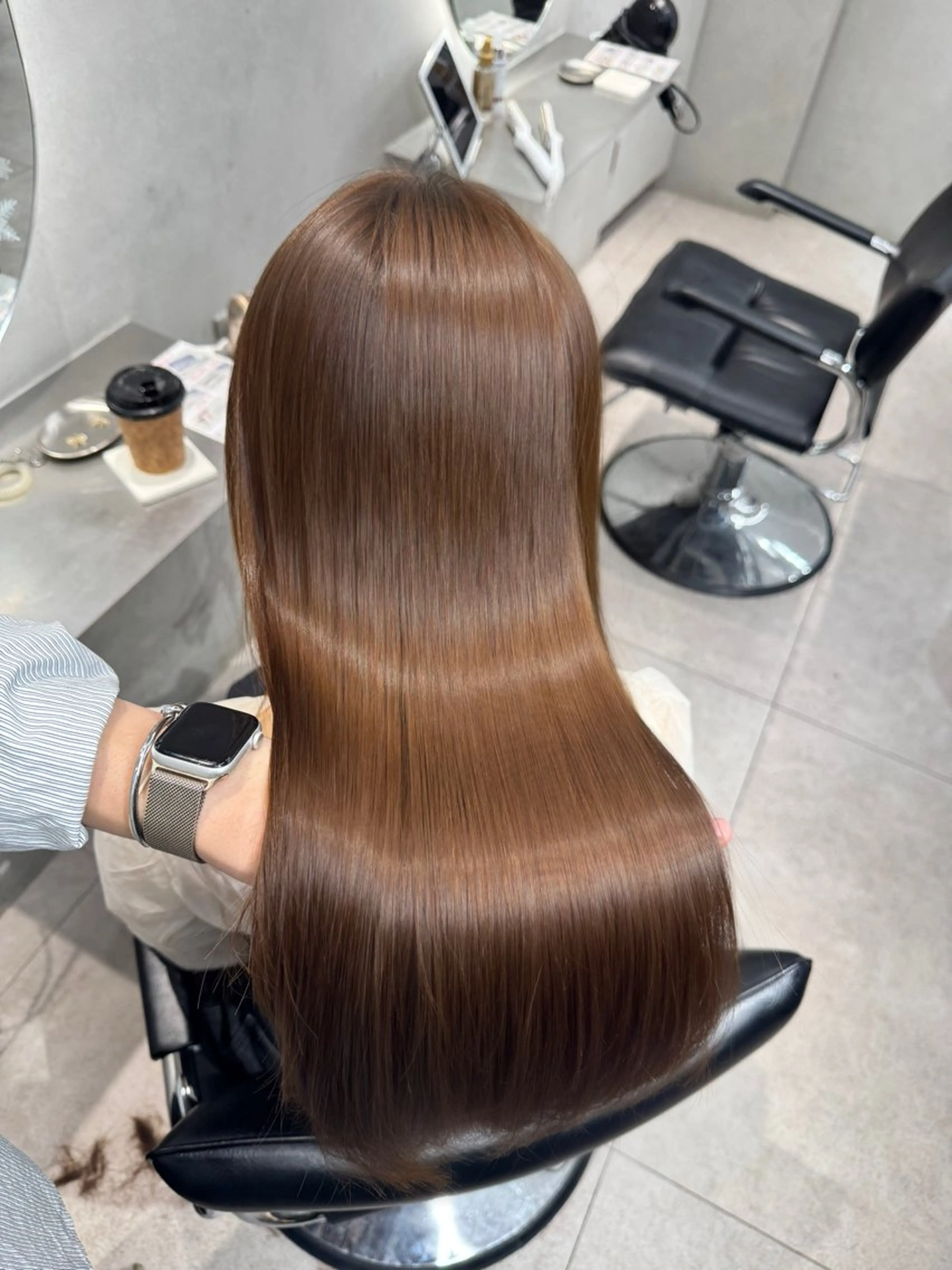 セミロング カラー ヘアアレンジ カット ヘアカラー 縮毛矯正 トリートメント ONYX【オニキス】所属・韓国レイヤーカット/ 髪質改善/郷家拓斗のヘアスタイル