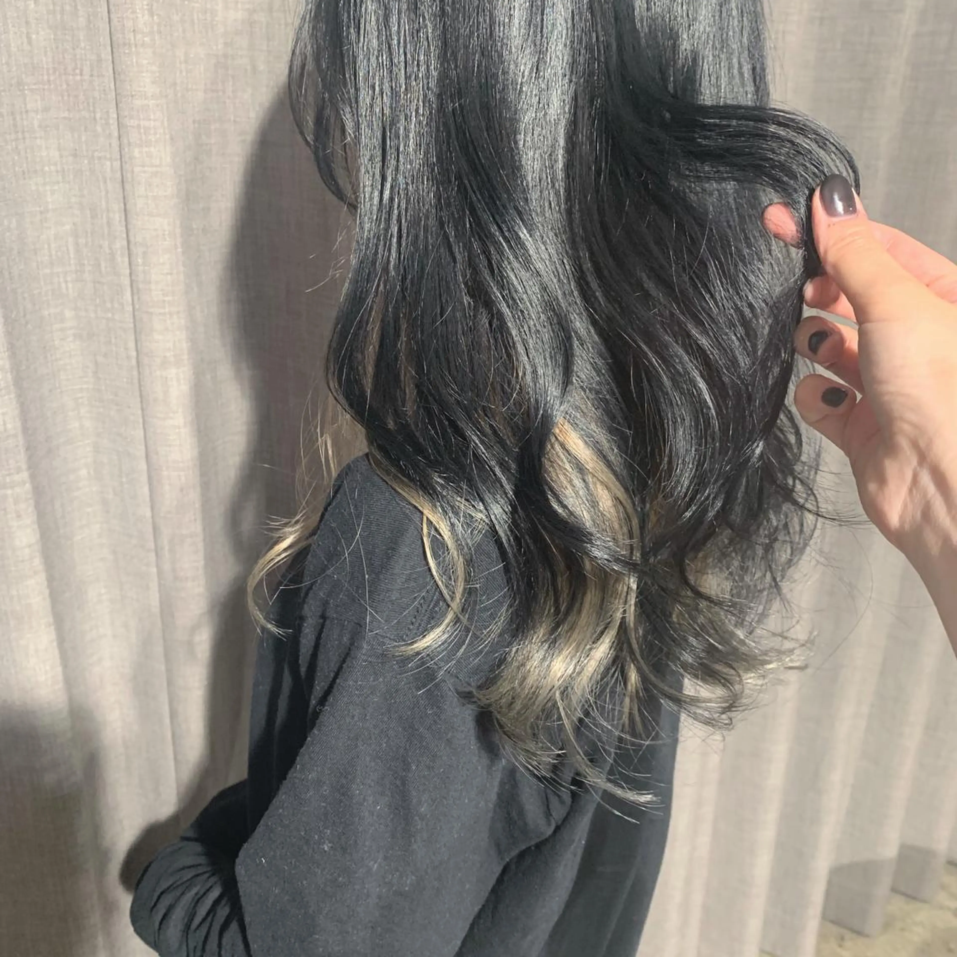 ロング etore 矢場町 南沙希のヘアスタイル