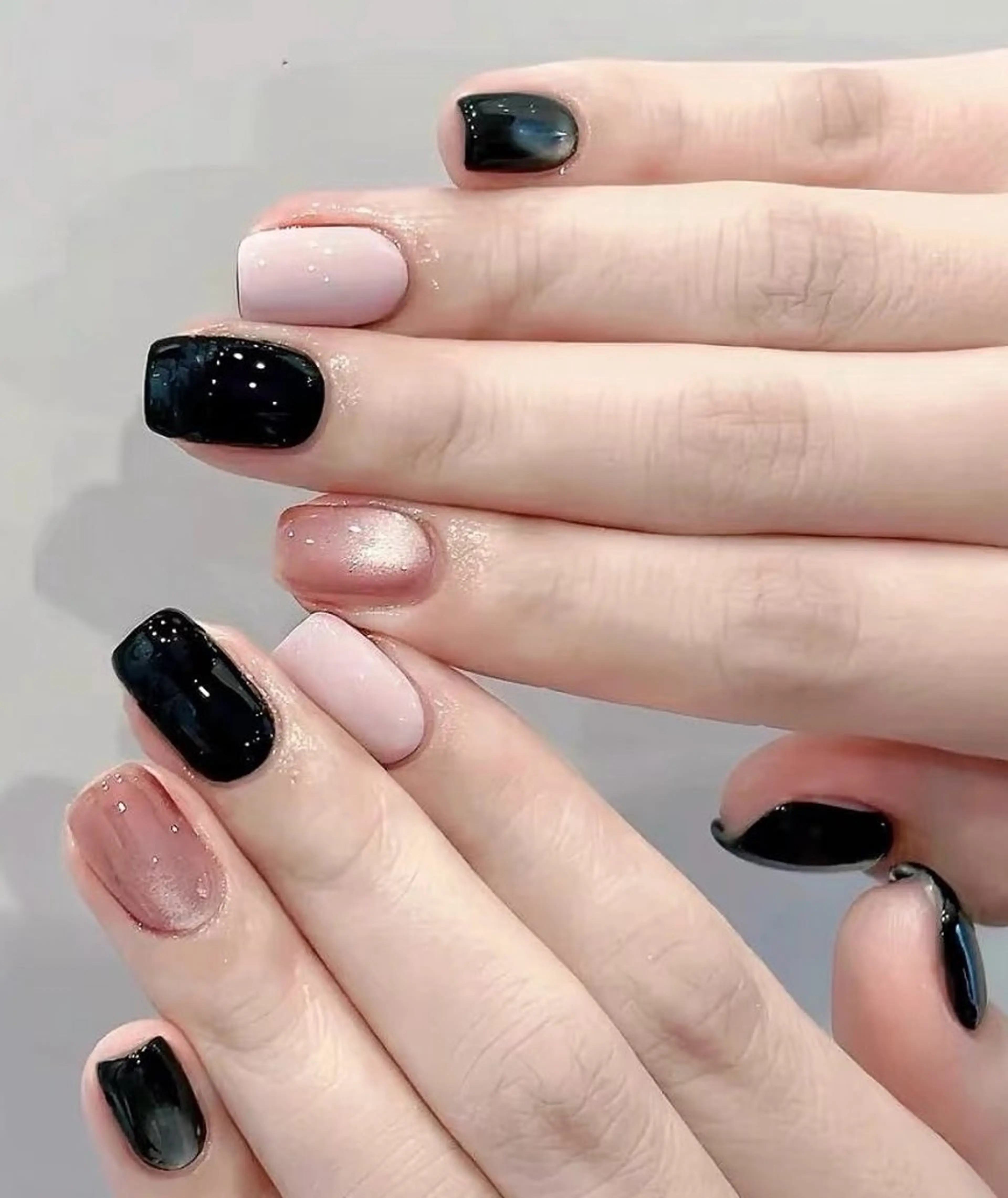 ネイル 高木 維麗絲のネイルデザイン