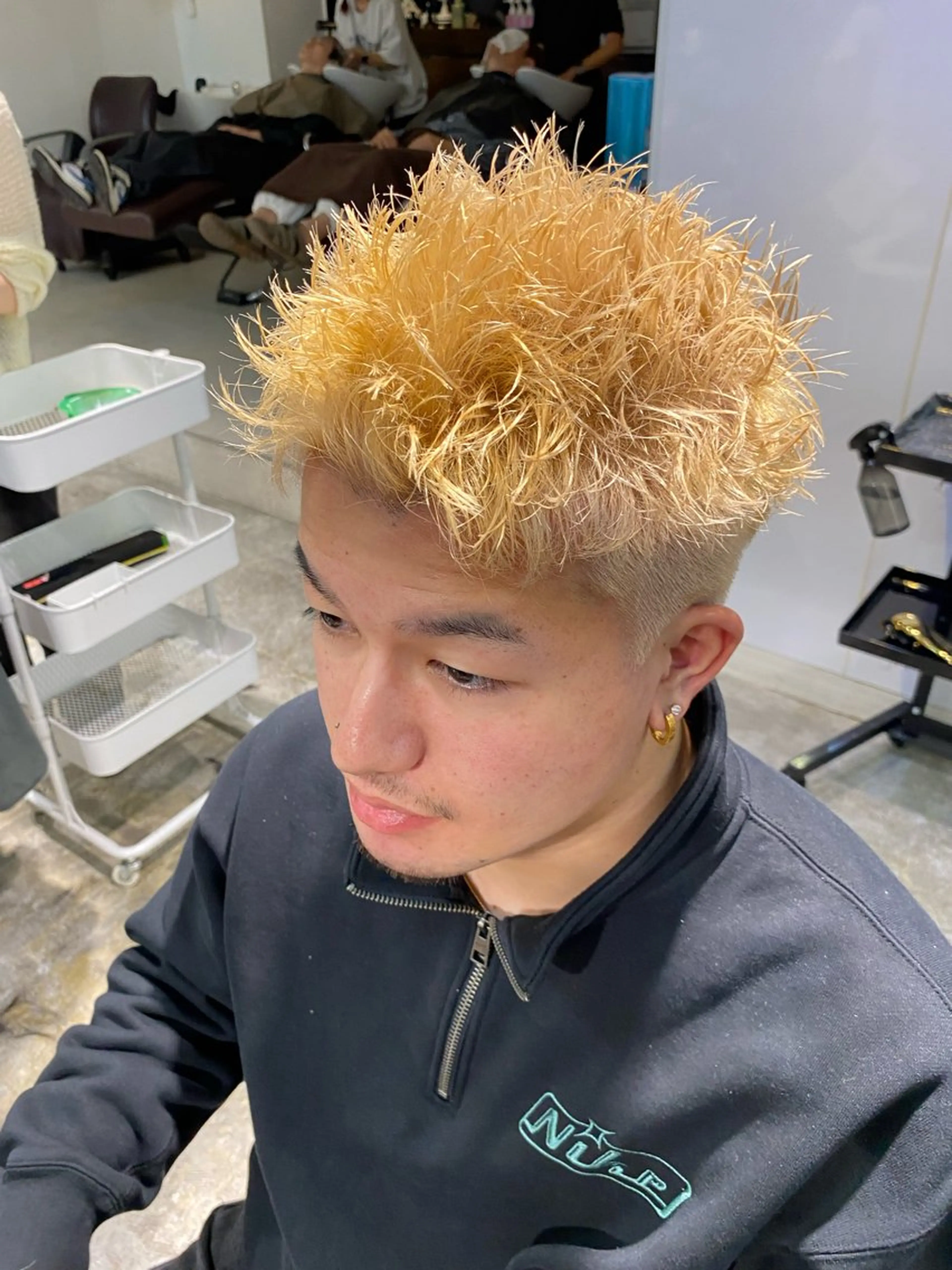 ショート カラー メンズ パーマ特化/フェザー パーマシャドウ/真生のヘアスタイル