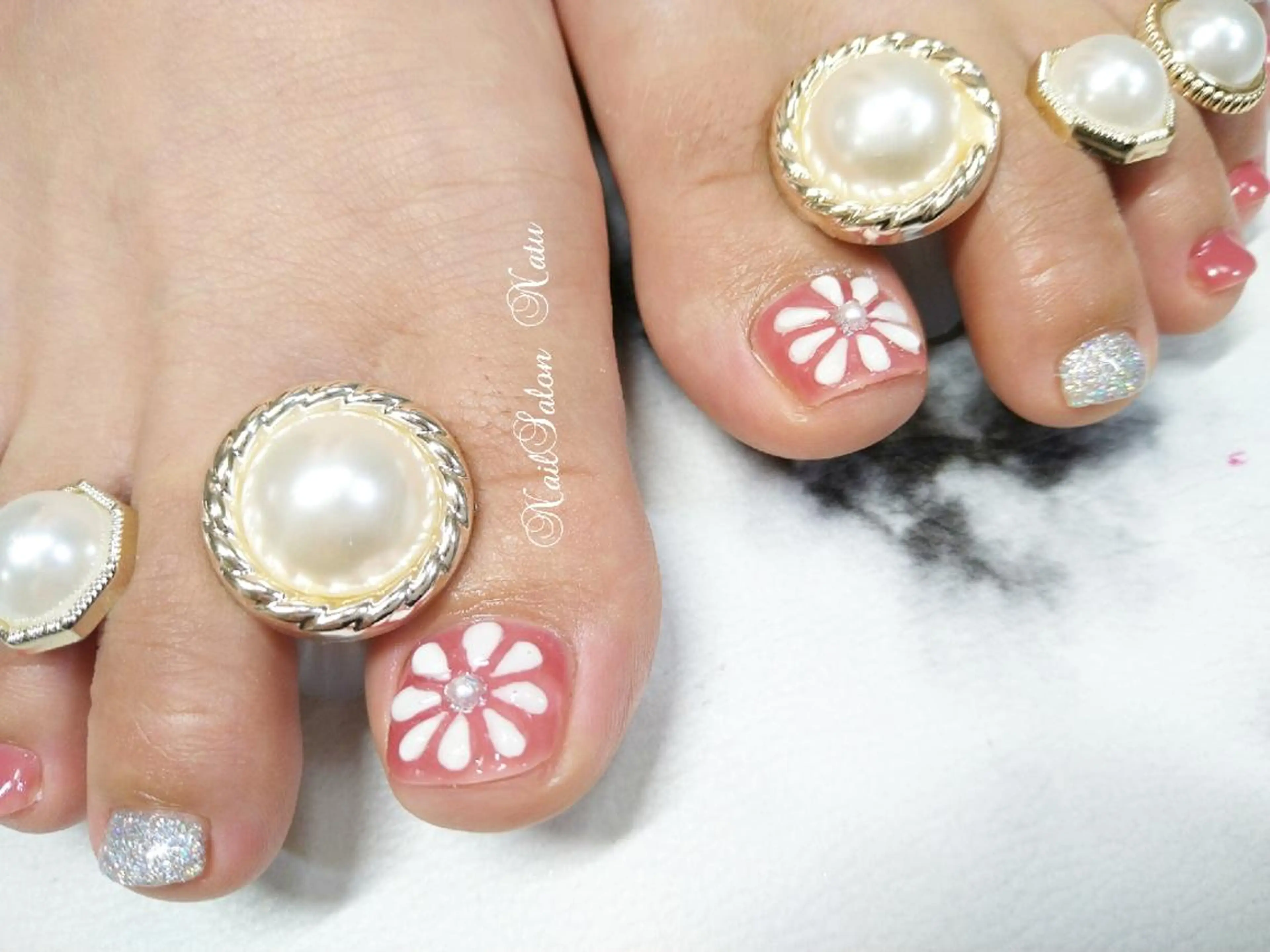 ネイル フラワーネイル ぷっくりネイル nailsalon　 Natuのネイルデザイン