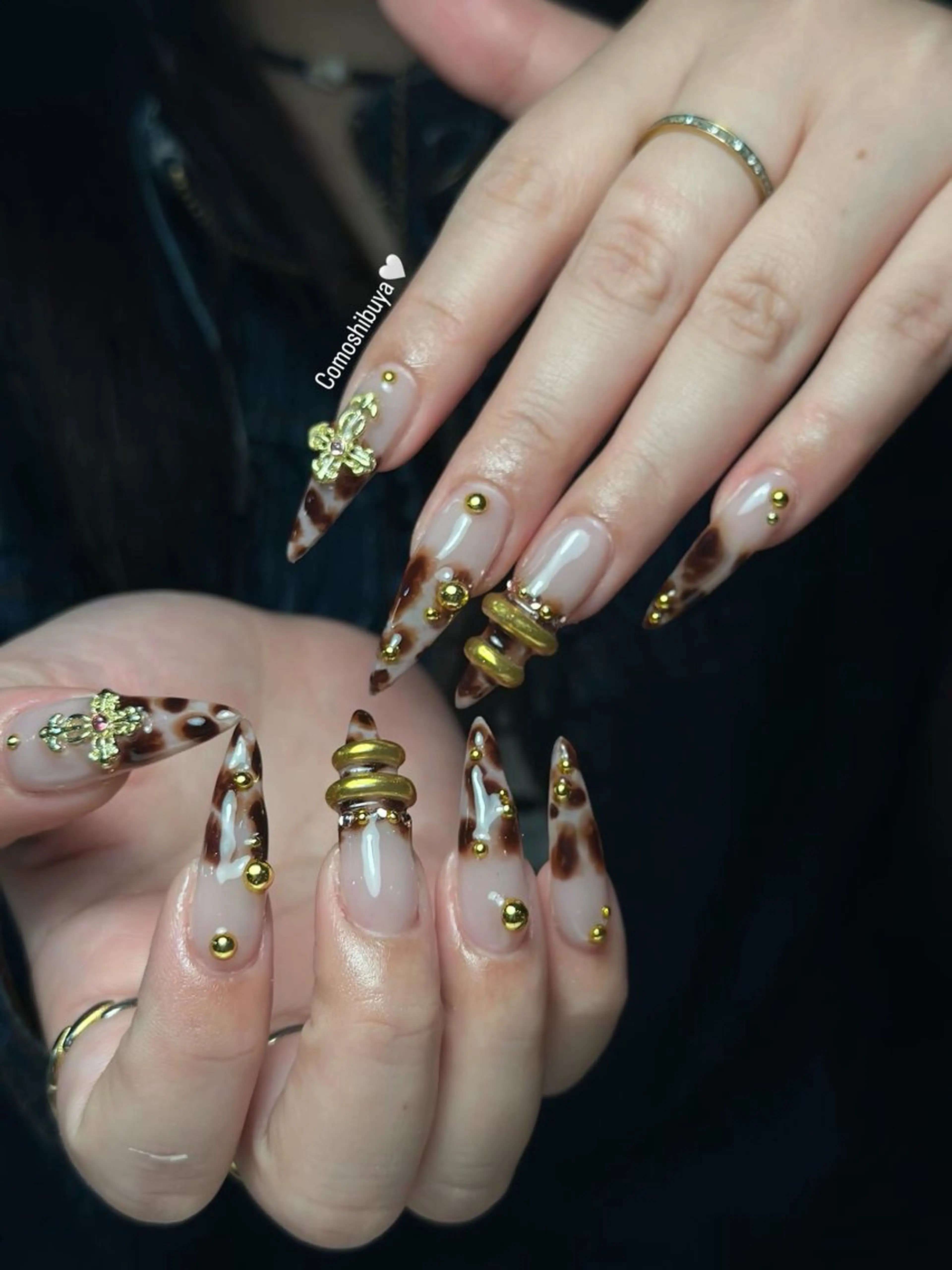 ネイル 韓国ネイル シンプルネイル ワンホンネイル ハンドネイル CoMo Nail Studio所属・CoMo Nailのネイルデザイン
