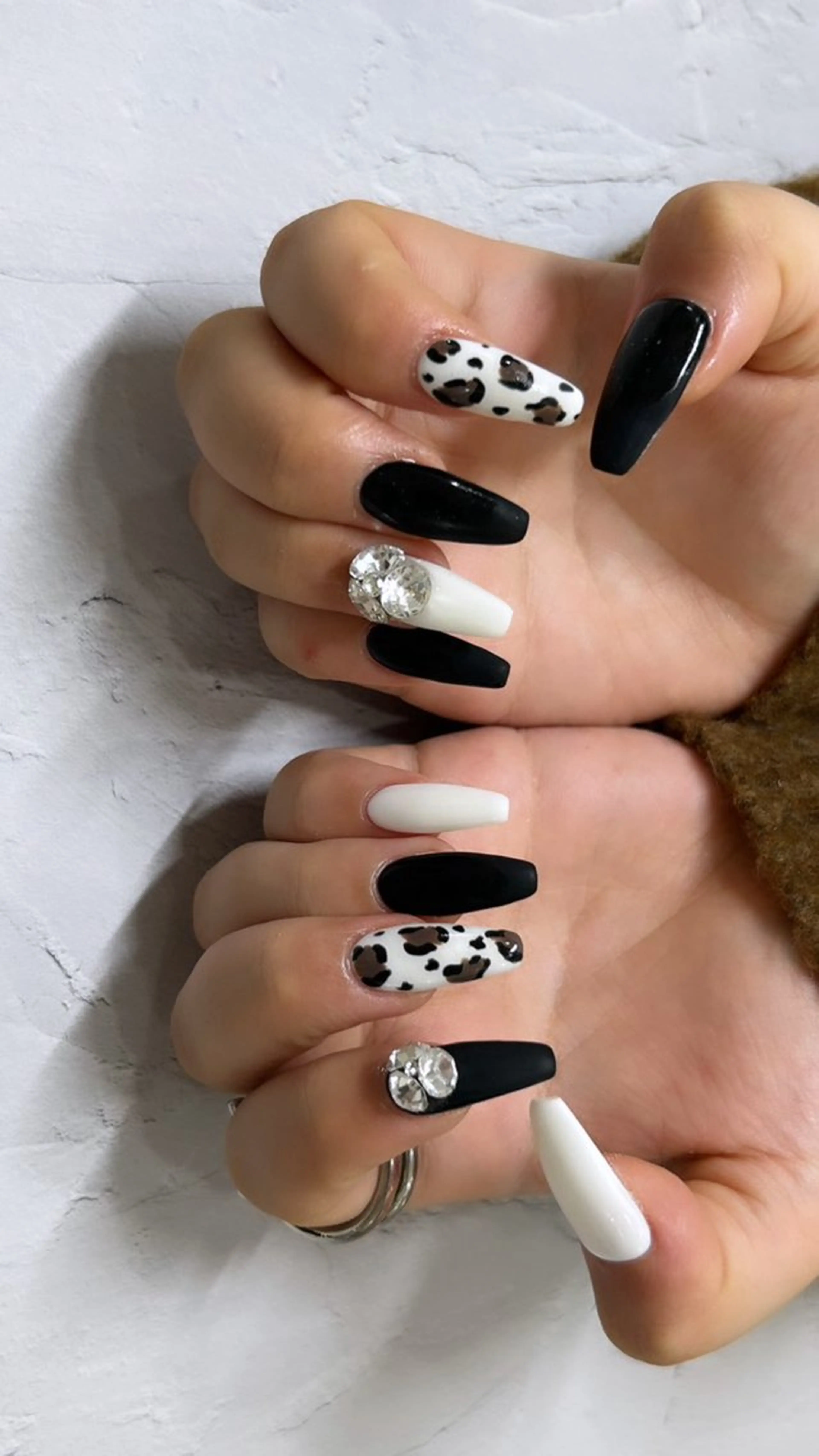 ネイル PEEKABOO京橋 EYE&NAILのマツエク・マツパデザイン