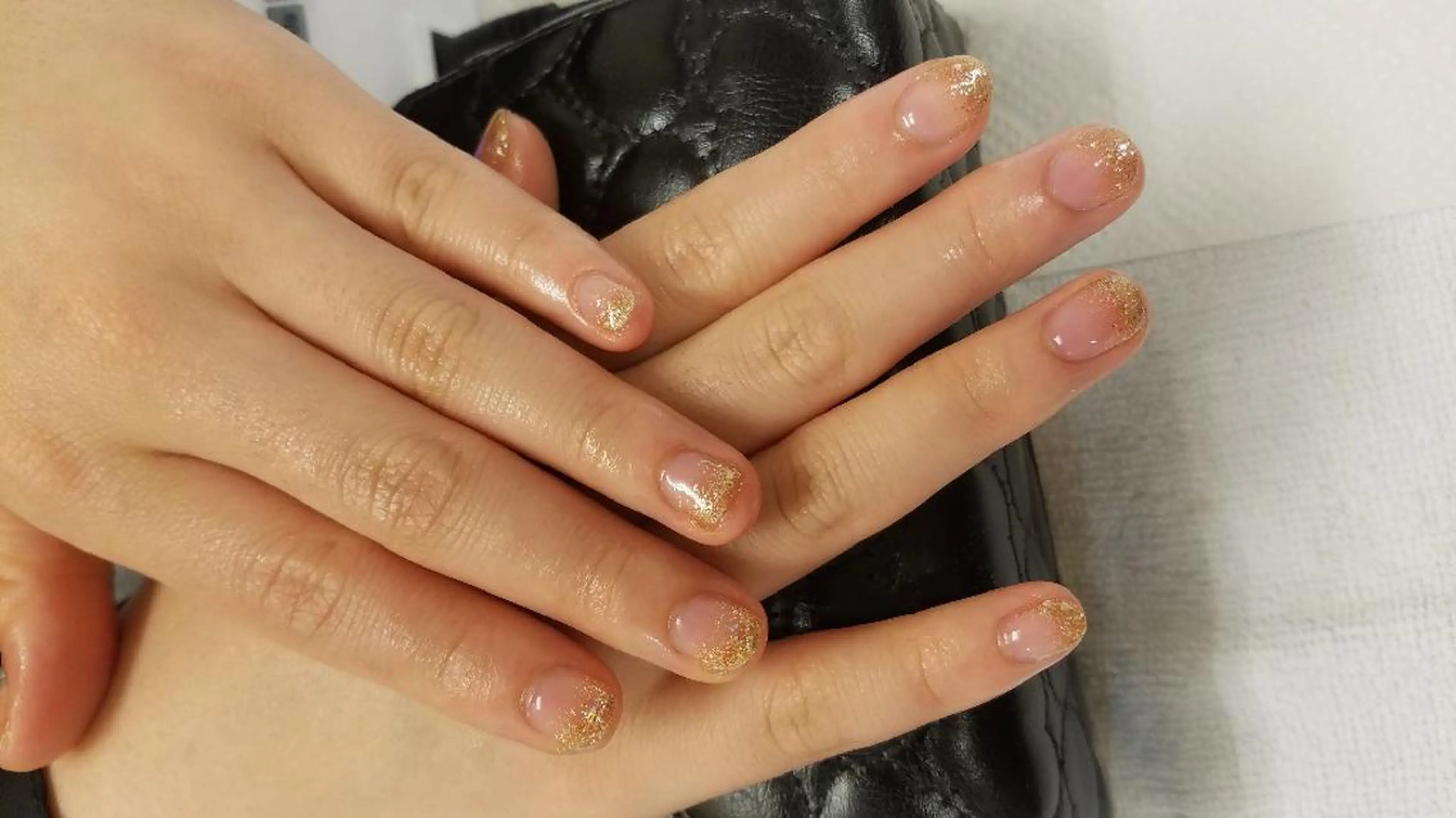 ネイル rstyle Nails所属・新井 智美のネイルデザイン