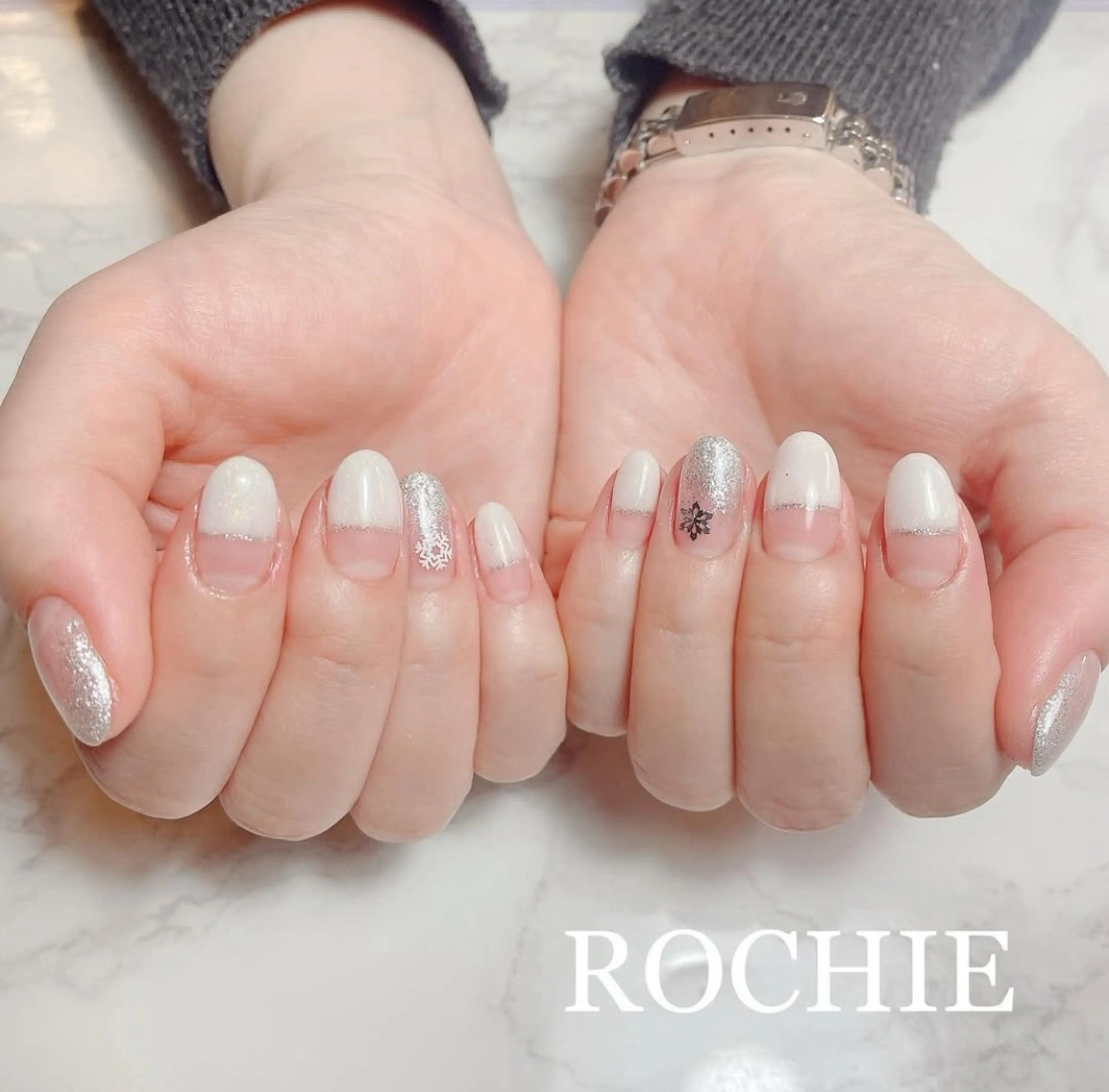 ネイル ROCHIE所属・ROCHIE ロキエ(まなみ)のネイルデザイン