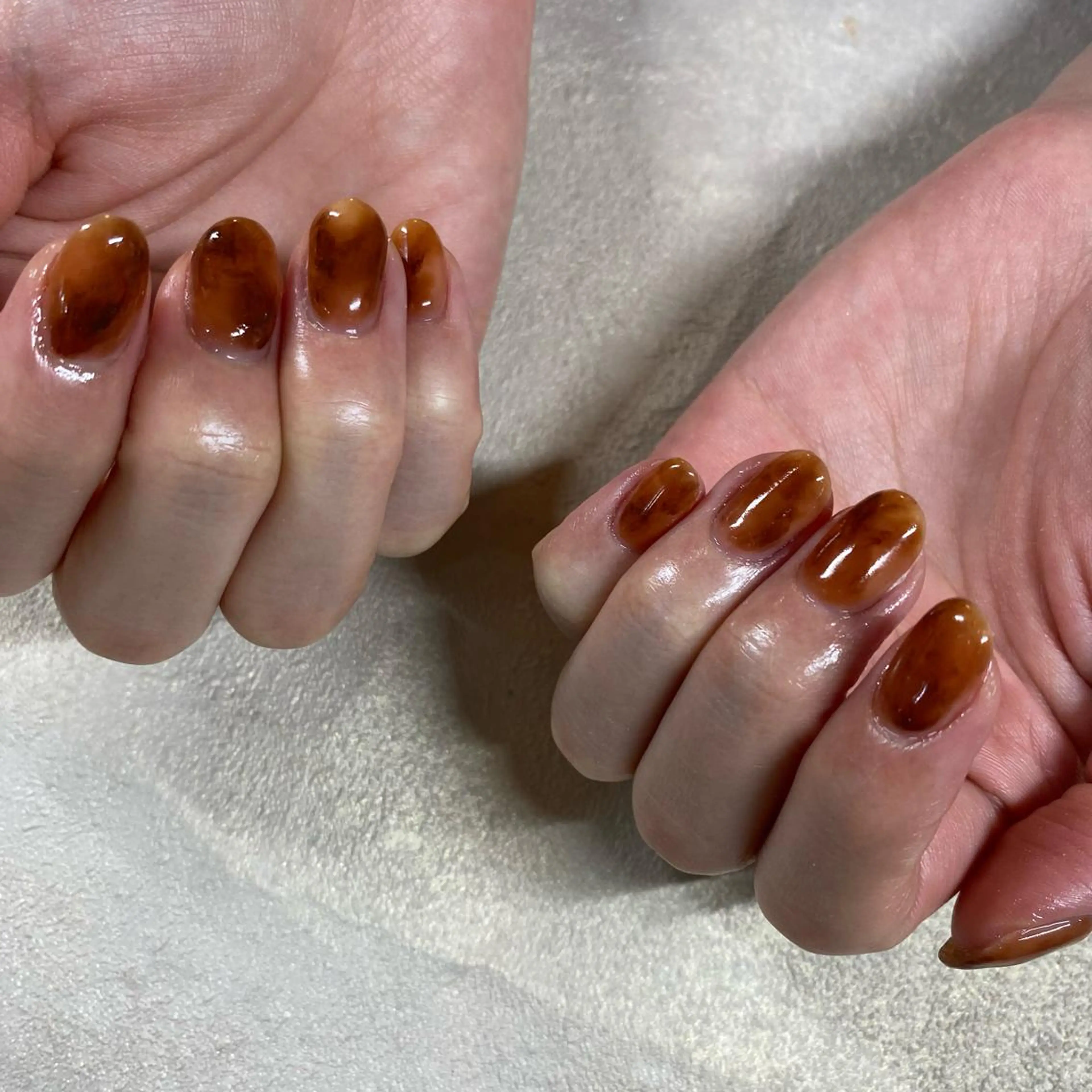 ネイル ハンドネイル Amber21.所属・Nagahama Akariのネイルデザイン