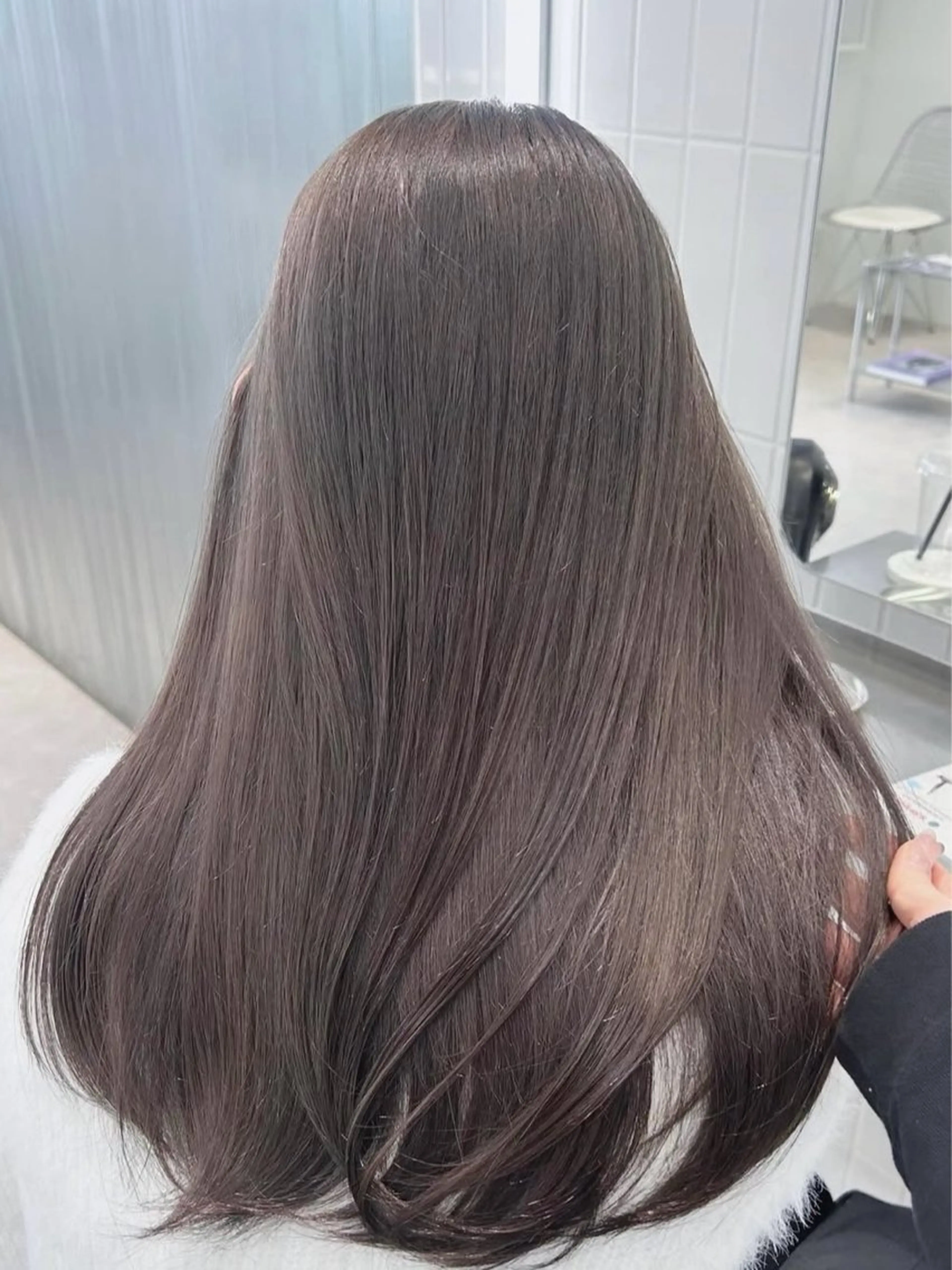 ロング カラー ベージュカラー ラベンダーカラー ラベンダーベージュ ヘアカラー 表参道/ハイライト バレイヤージュのヘアスタイル