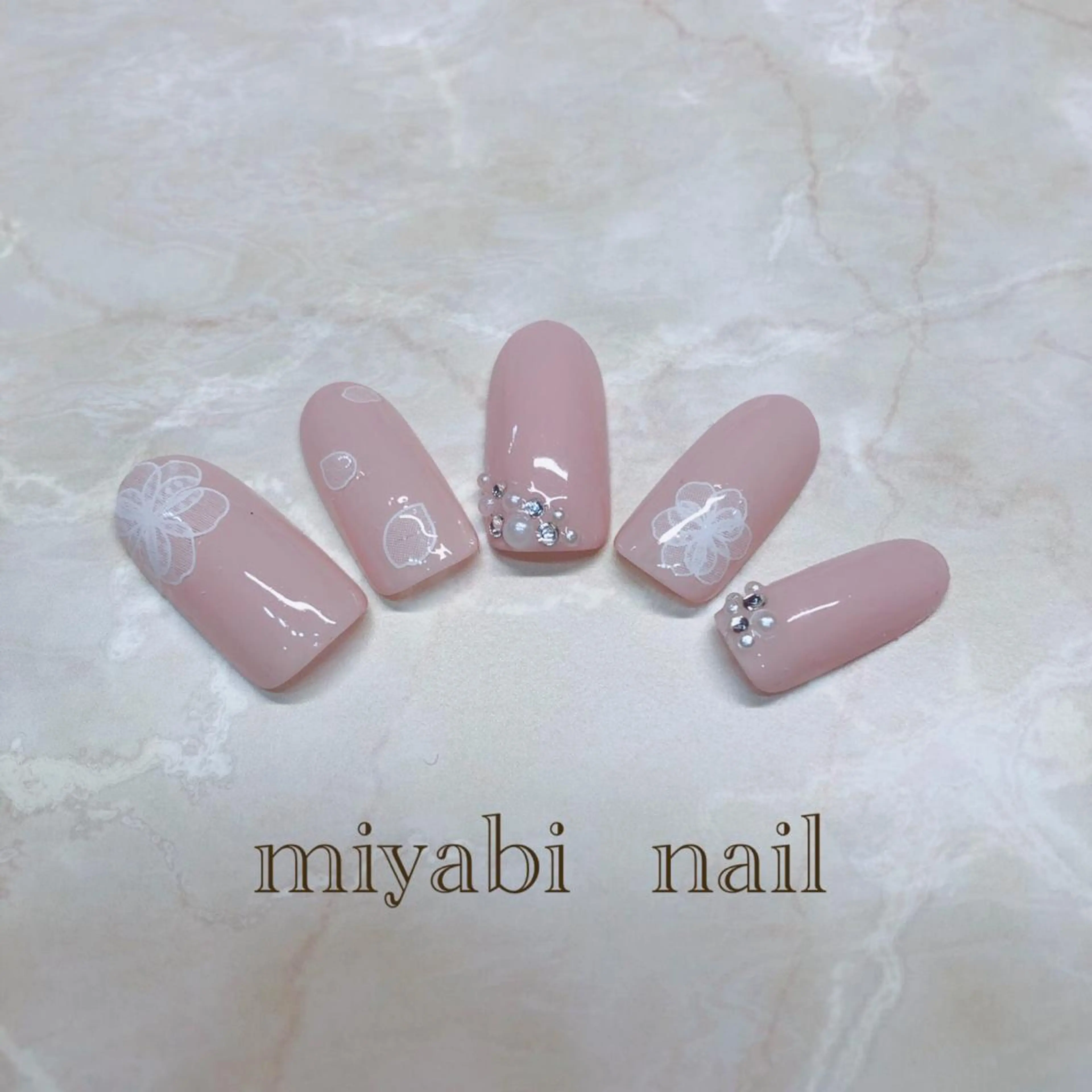 ネイル フラワーネイル レース ストーンネイル miyabi nail 桂川駅近くのネイルデザイン