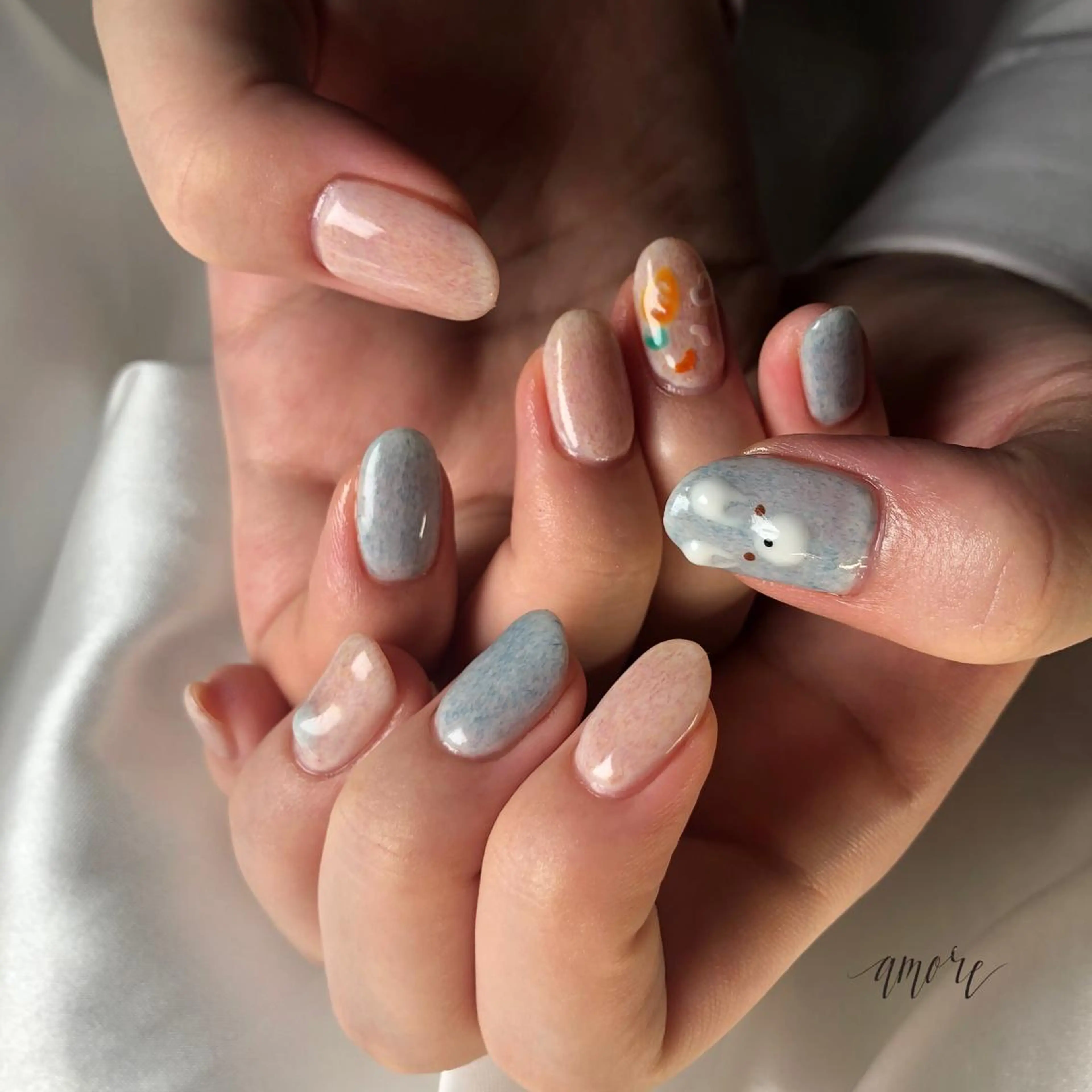 ネイル ジェルネイル 氷ネイル・うるうるネイル マグネットネイル ミラーネイル ニュアンスネイル You kyehwaのネイルデザイン
