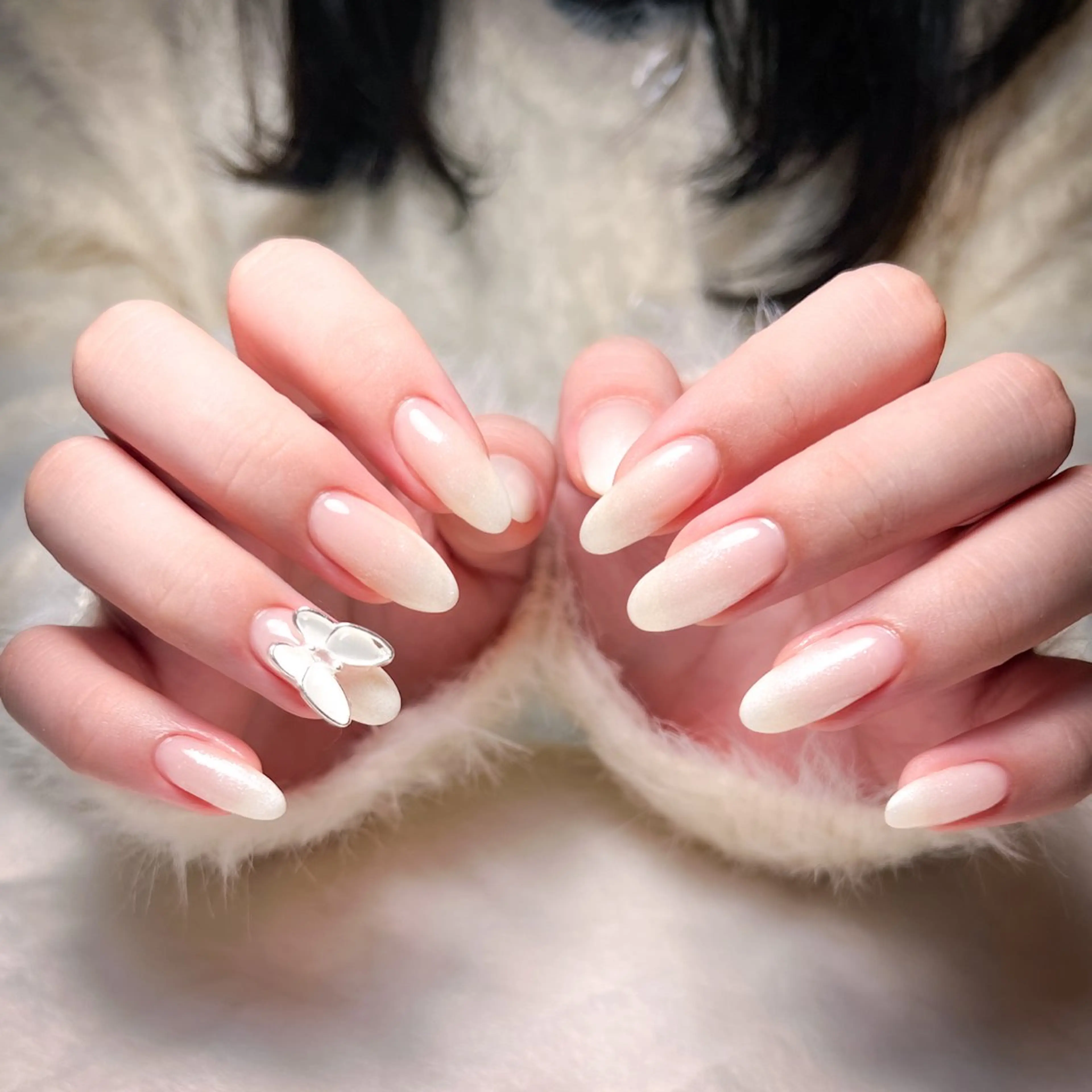 ネイル グラデーション LEFTNAILS フィルインニュアンスのネイルデザイン