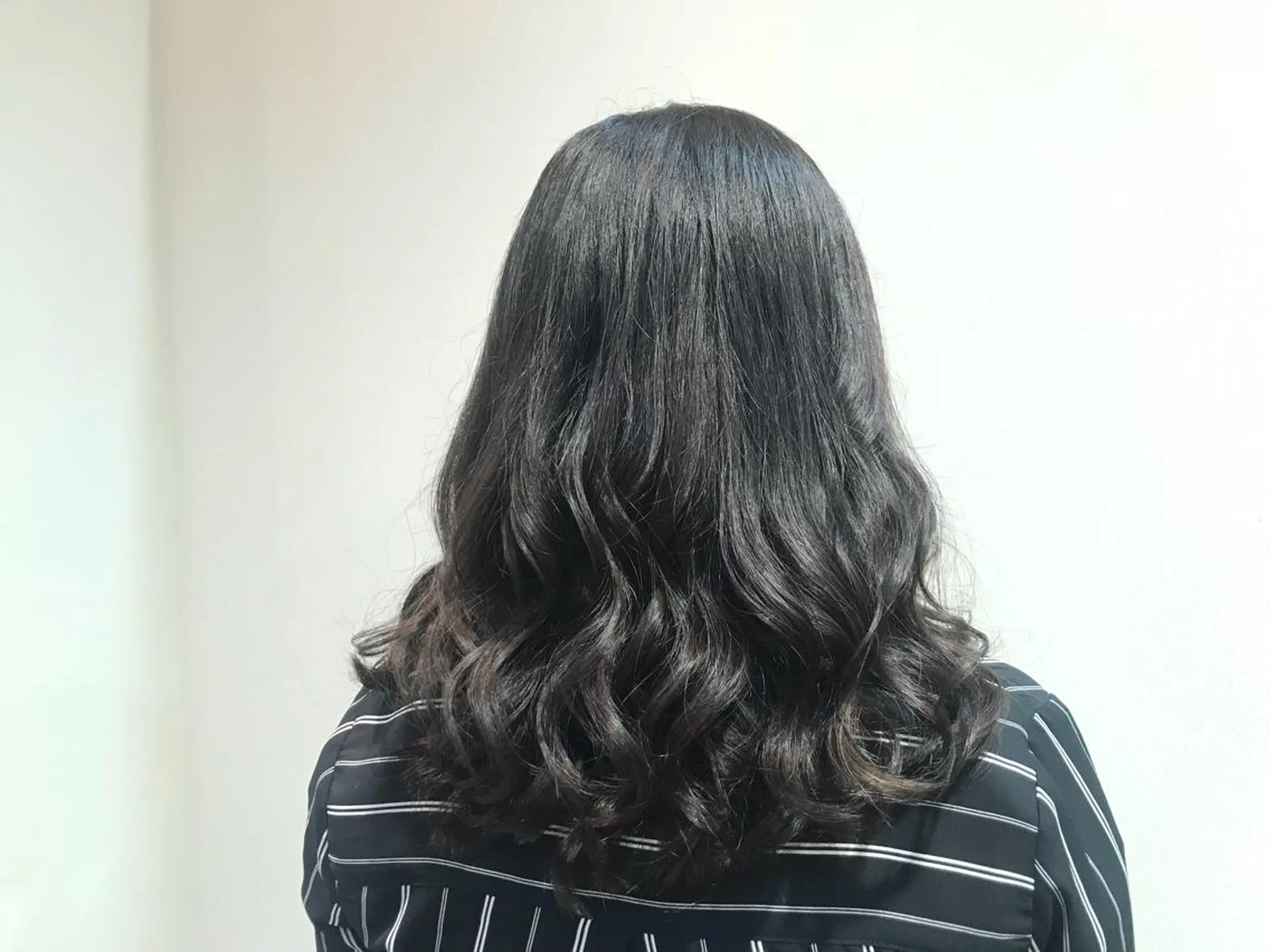 ミディアム ✨美髪サラ艶トレンド 橋柿 実紀✨のヘアスタイル