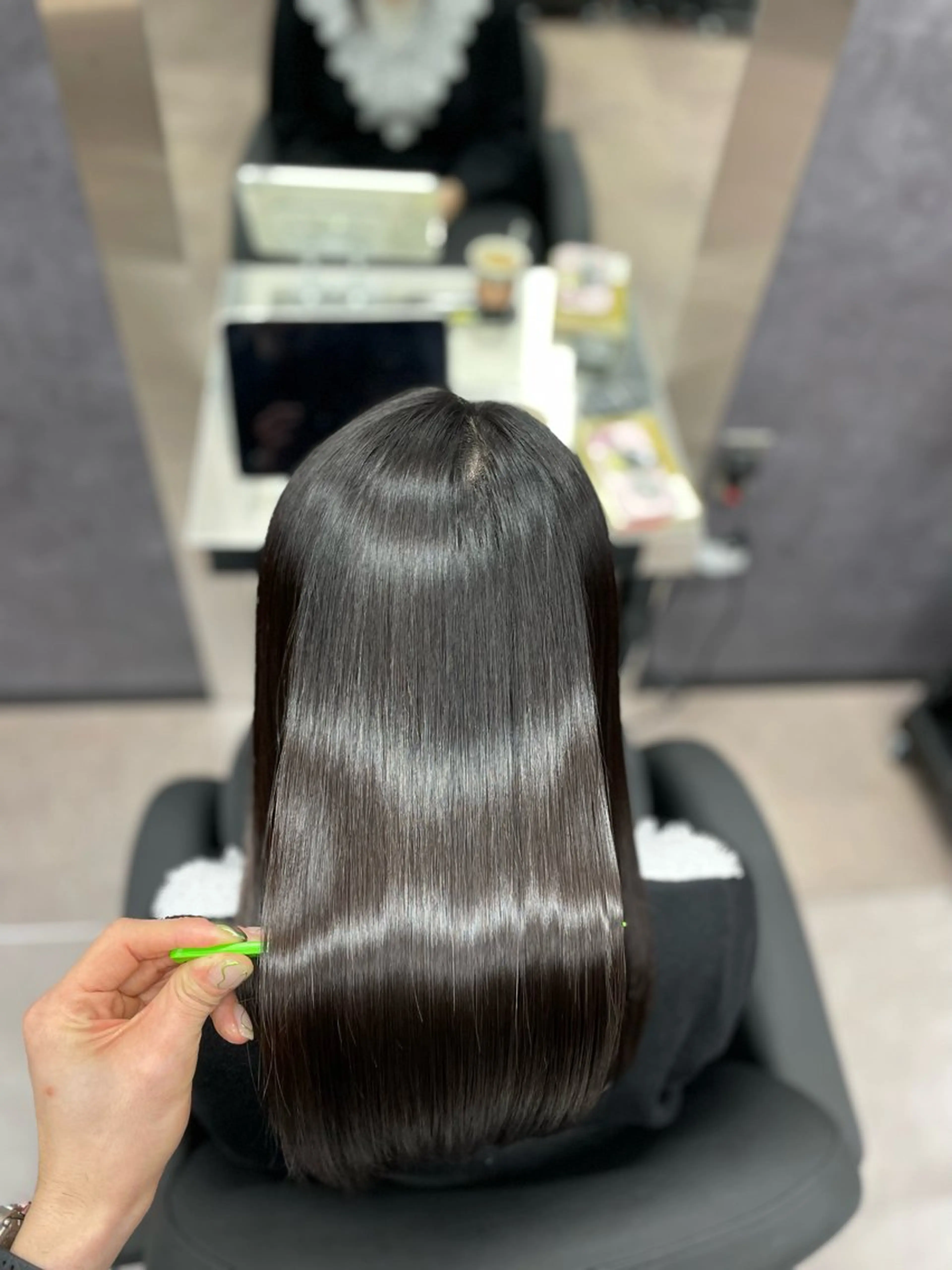 ロング カット ヘアカラー トリートメント CYNTHIADUE 店長｜ IRISUのヘアスタイル