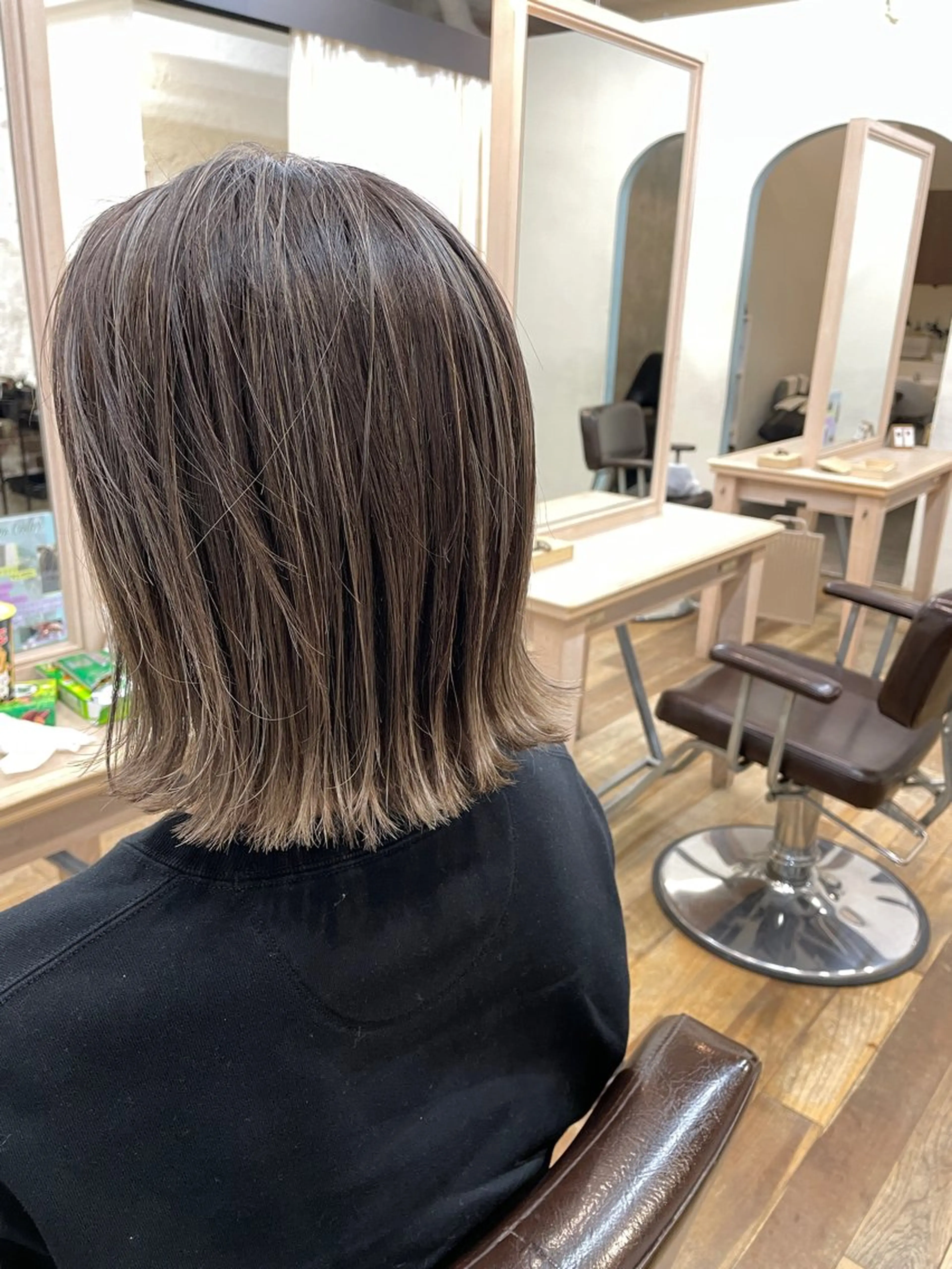 ブリーチありダブルカラー¥11770の写真