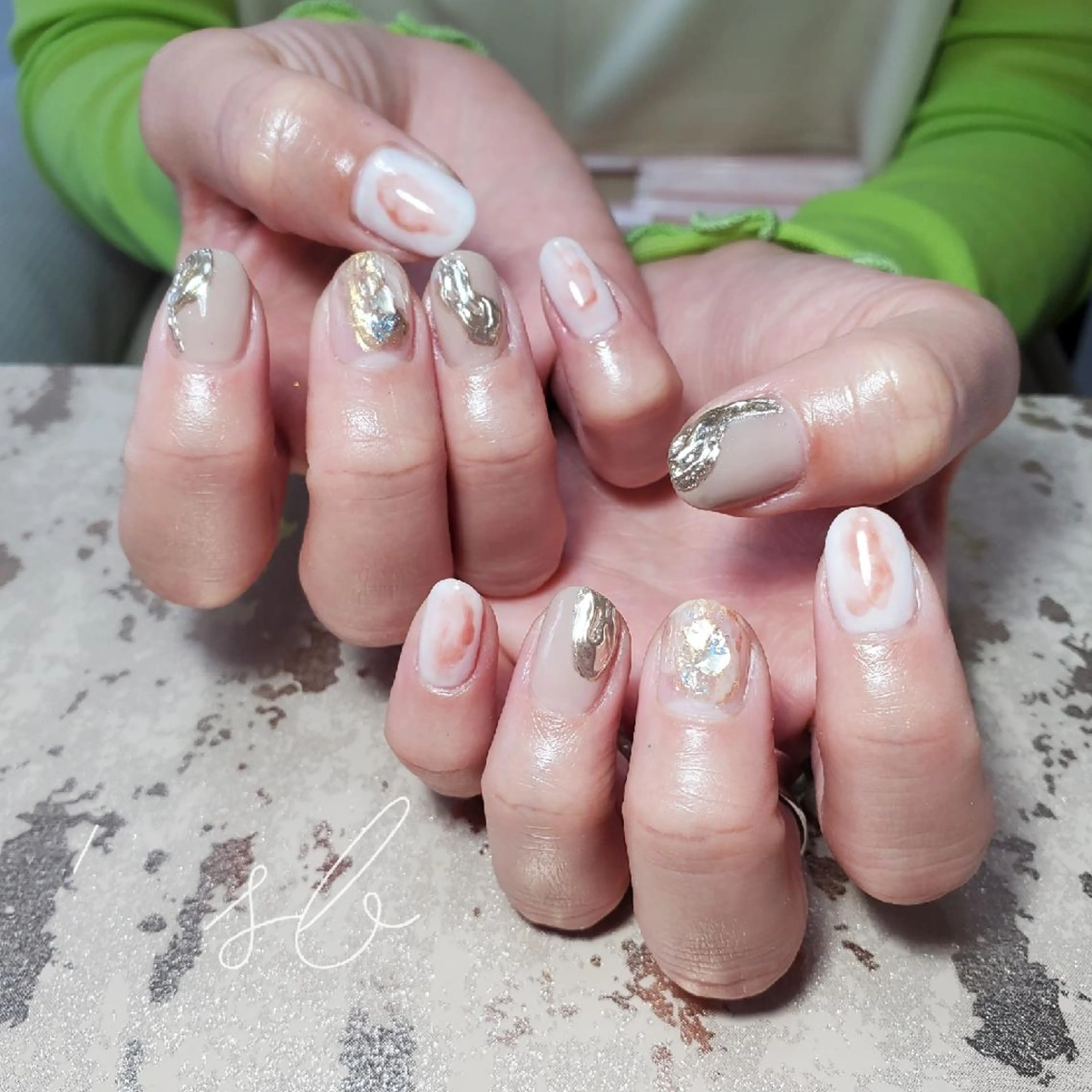 ネイル ハンドネイル nailroom‪ sb‪‪𓈒𓂂𓏸のネイルデザイン