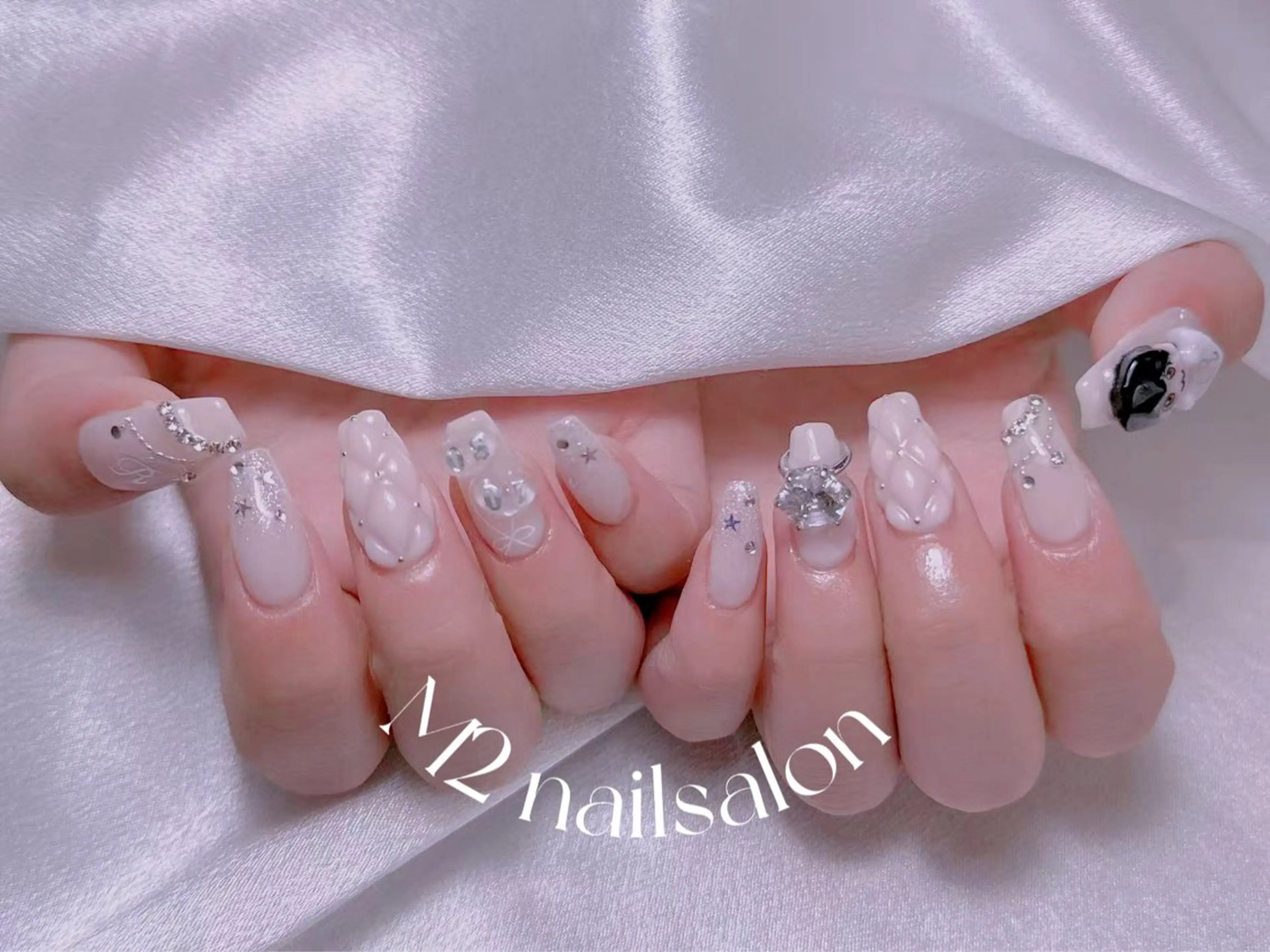 ネイル ハンドネイル 長さだし専門店 M2　rikaのネイルデザイン