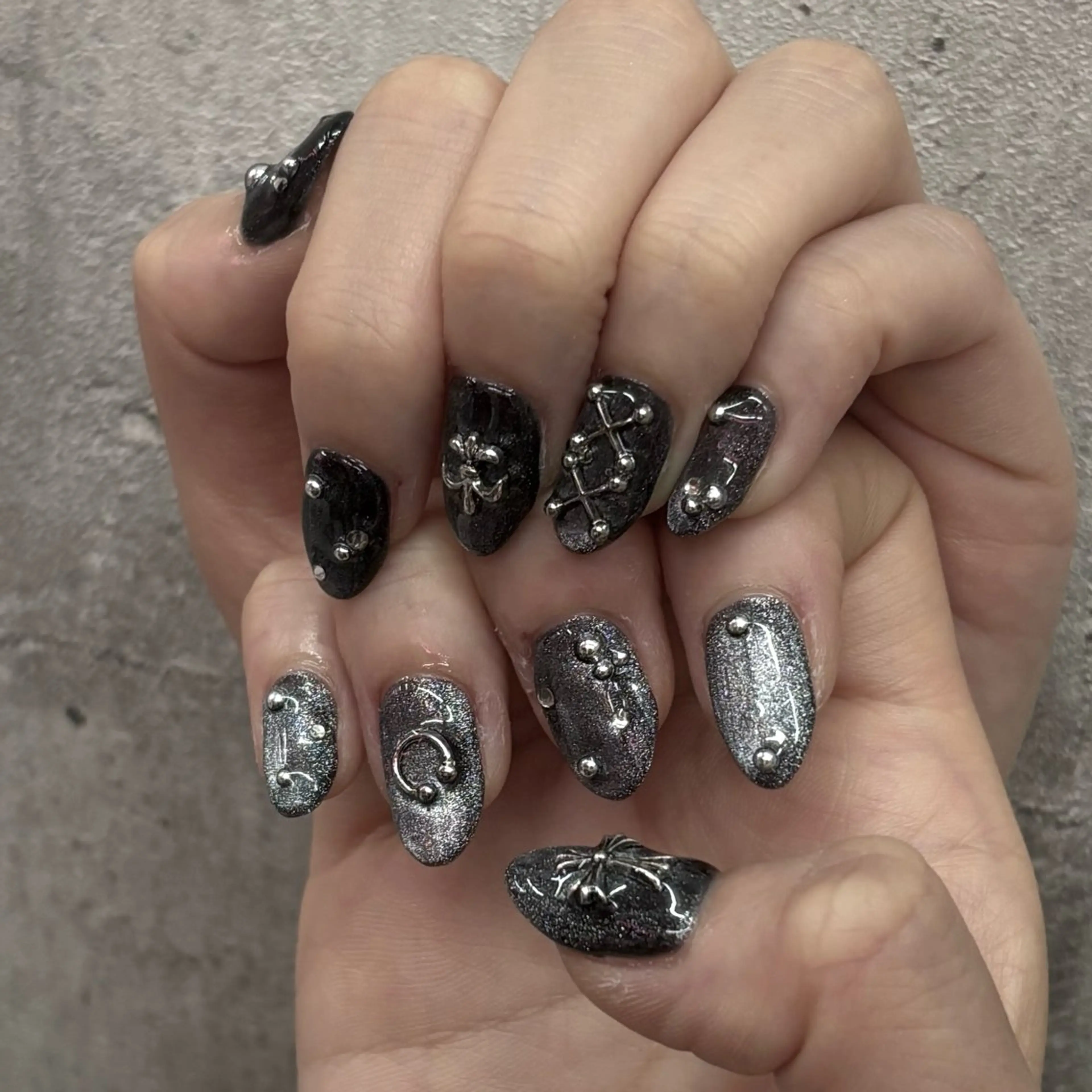 ネイル ハンドネイル WOLTOKYO 🦋shizukuのネイルデザイン