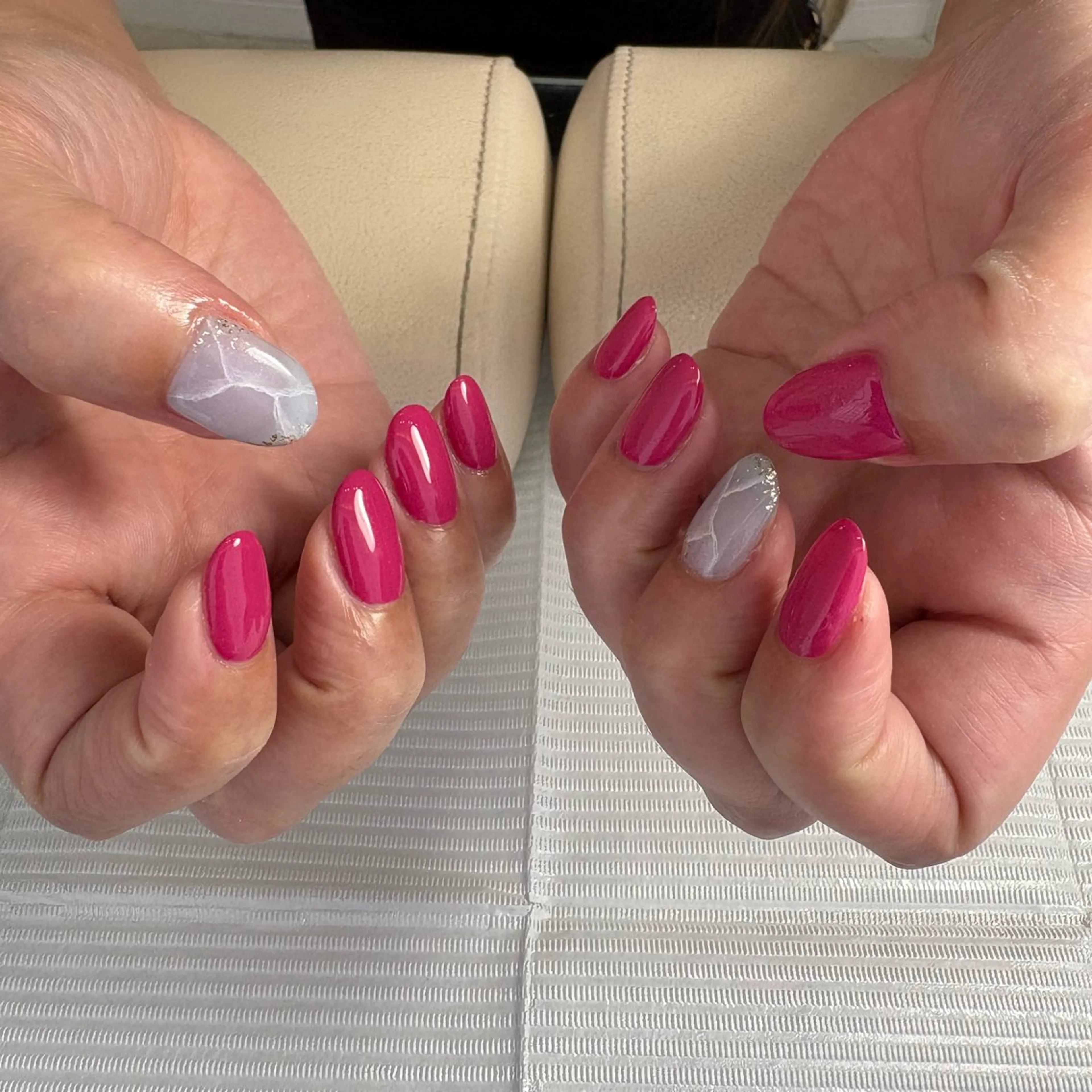 ネイル シンプルネイル アッカスタイル所属・アッカスタイル 天野のネイルデザイン