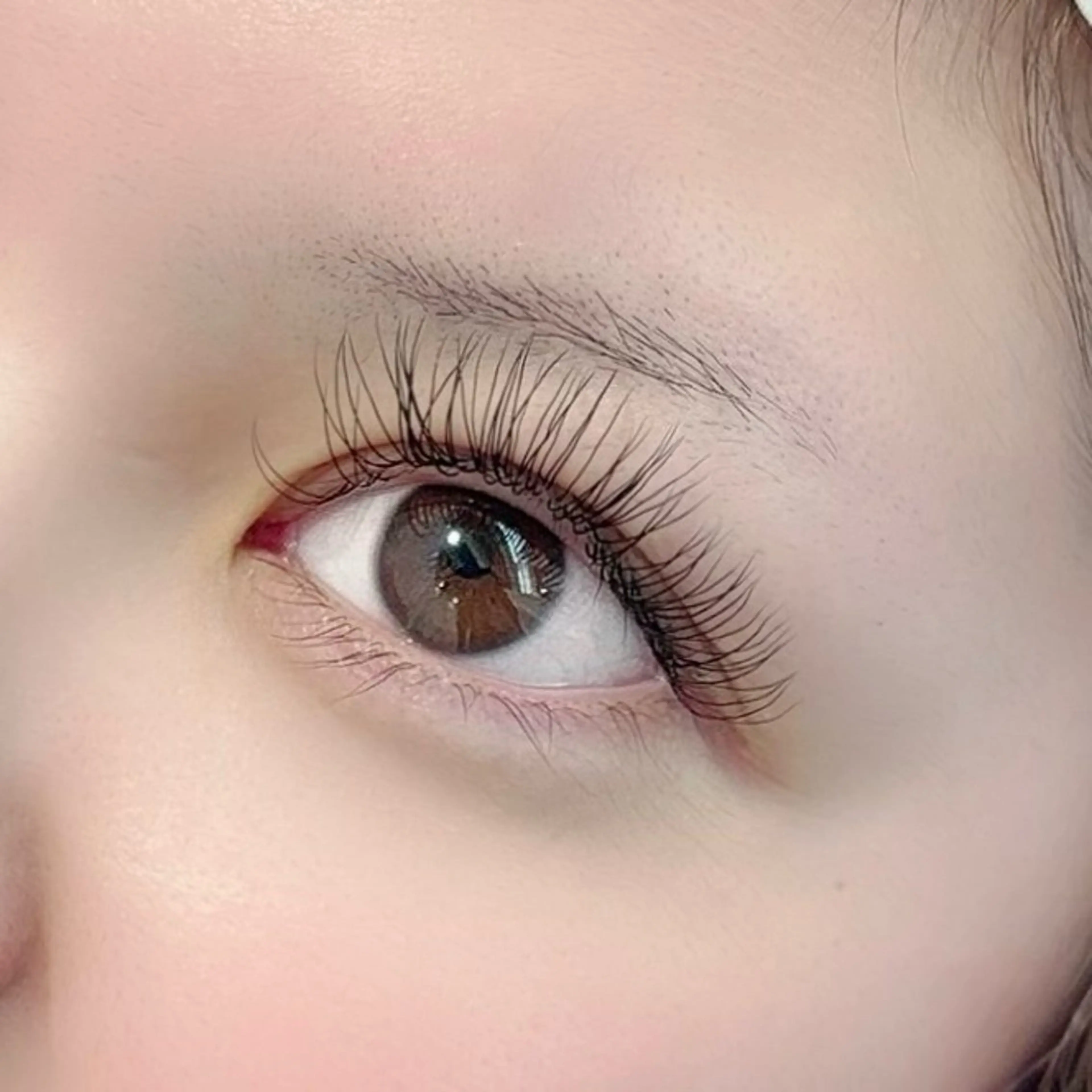 マツエク・マツパ フラットラッシュ eyelash NAMIのマツエク・マツパデザイン