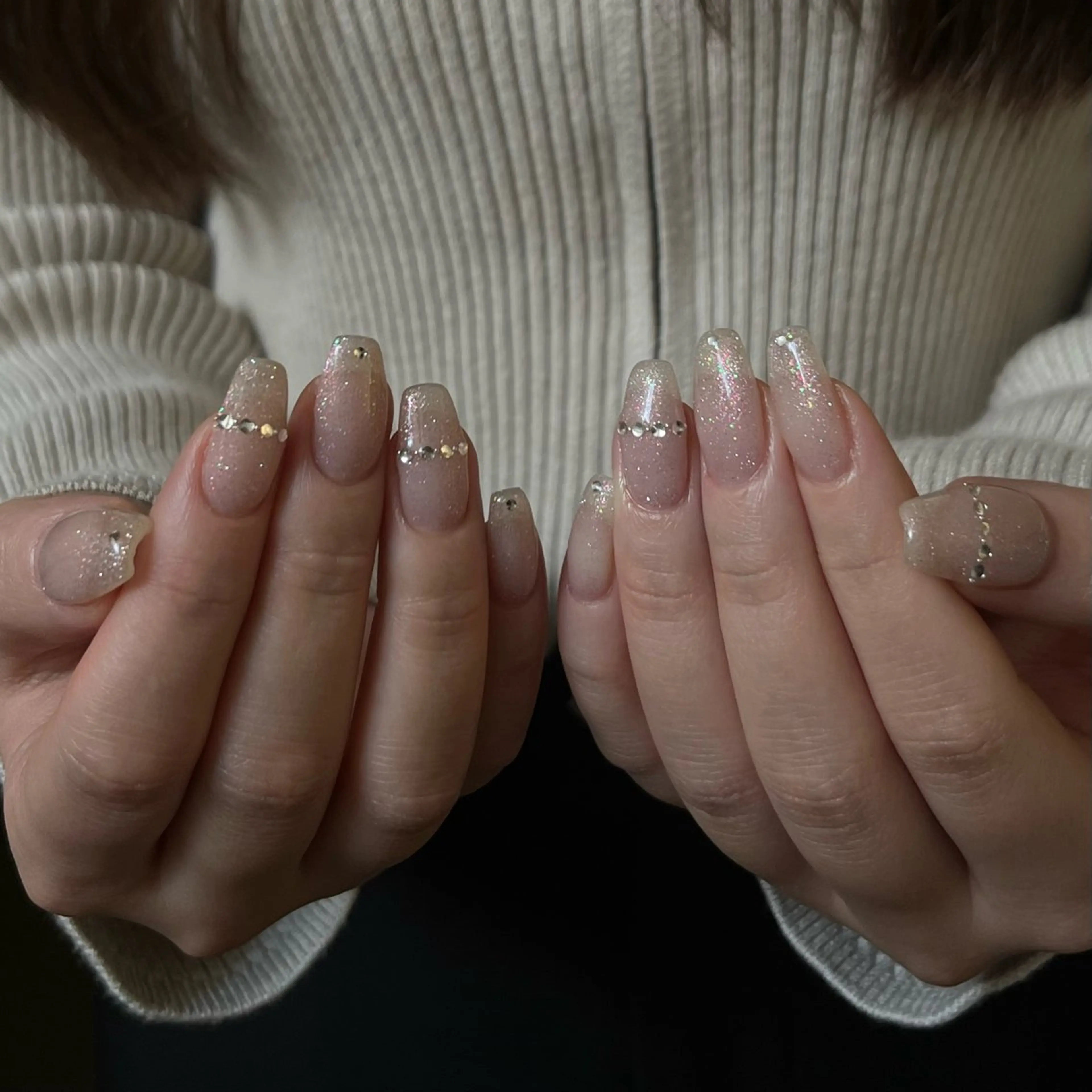 ネイル グリーン キラキラネイル ハンドネイル nail salon O (en)所属・vegh. nail/阿波座のネイルデザイン