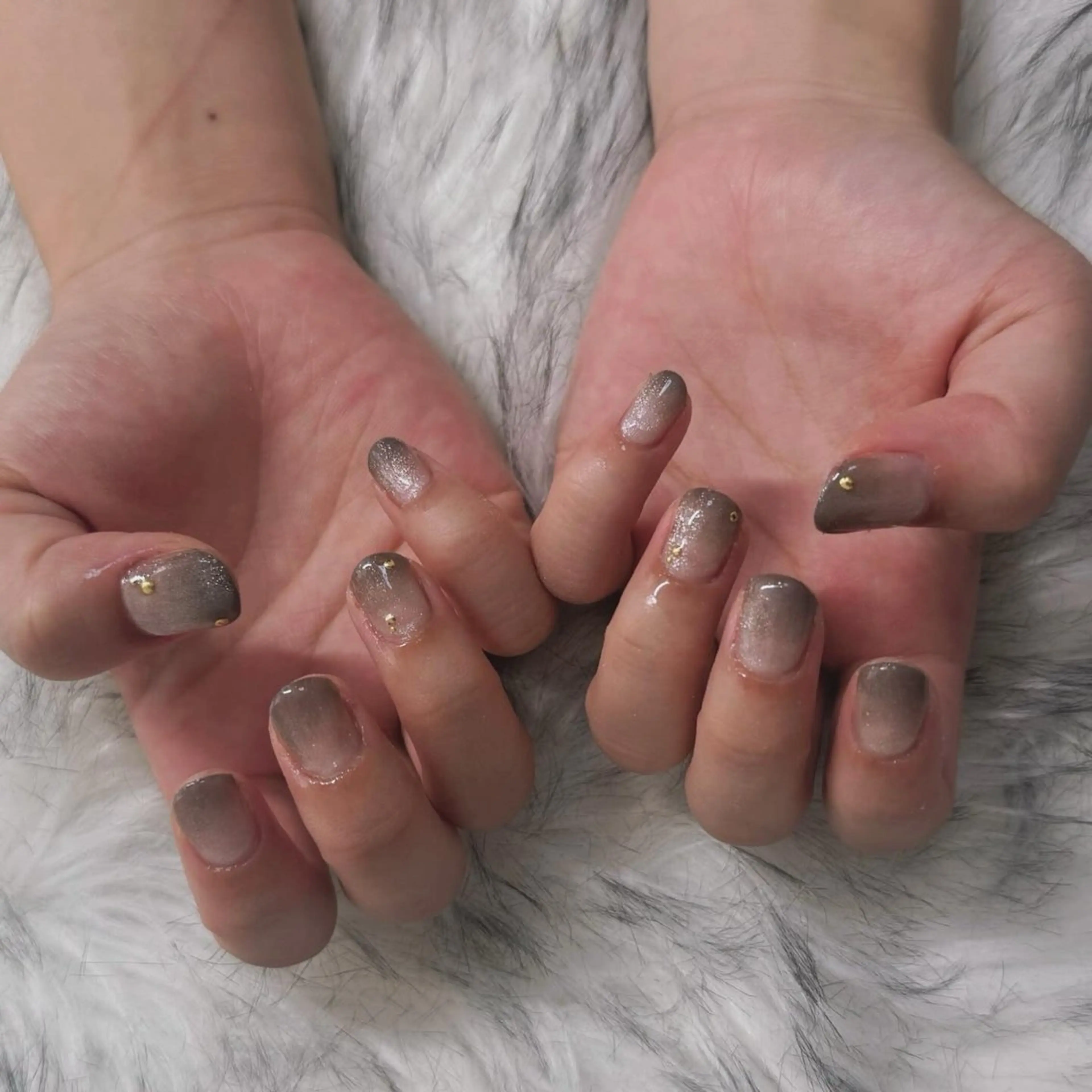 ミディアム ハンドネイル mao .のネイルデザイン