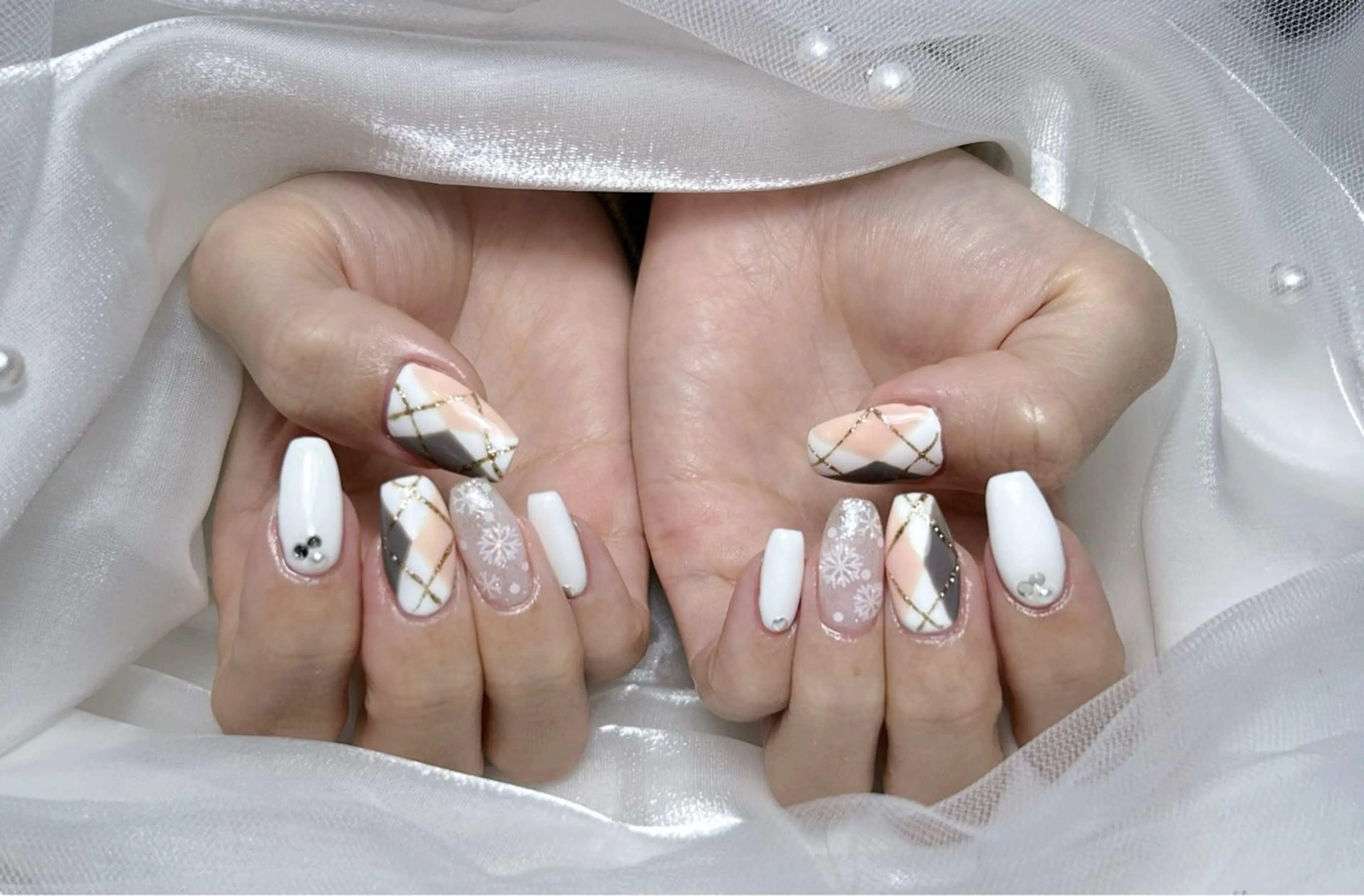 ネイル ハンドネイル HAHA NAILSのネイルデザイン