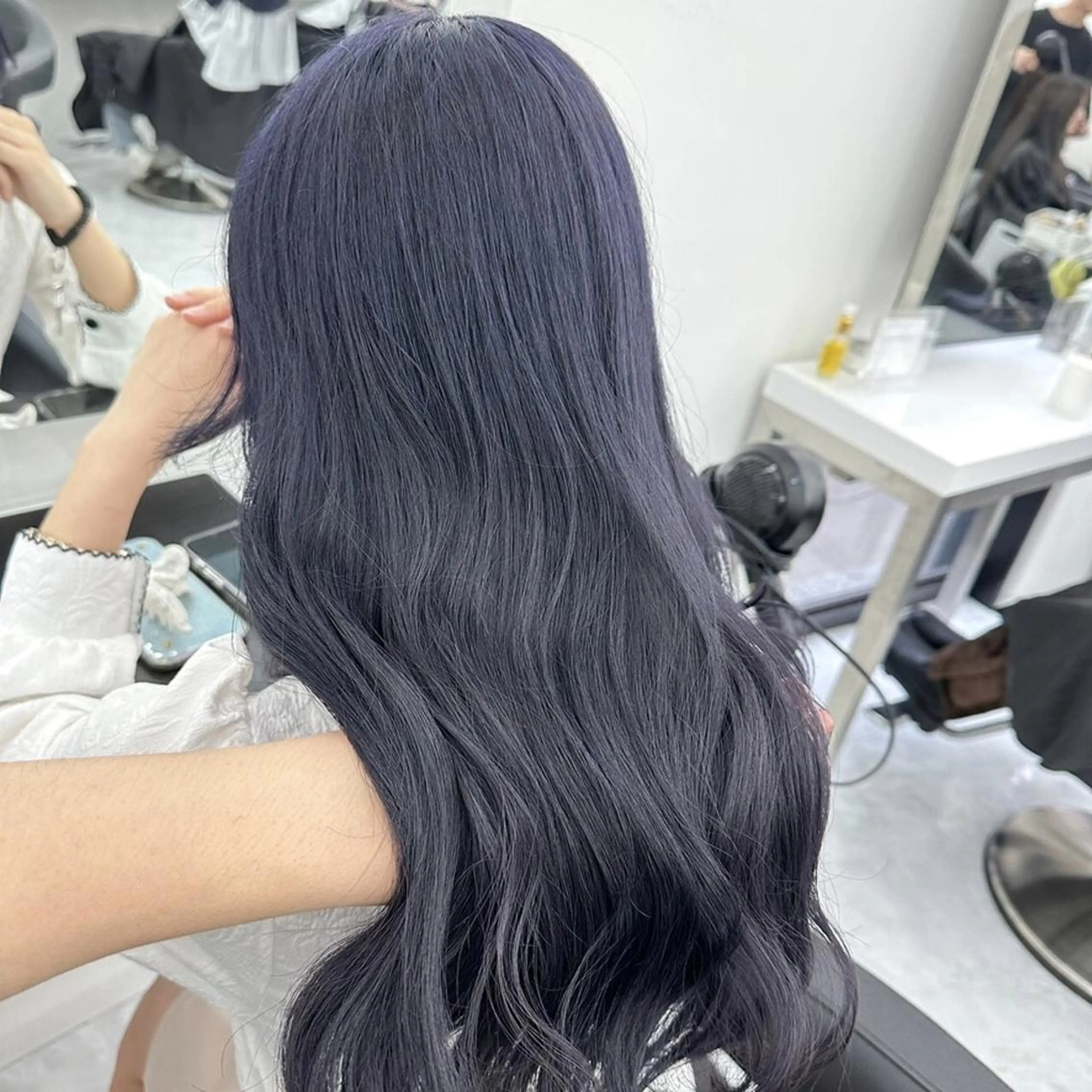 カラー 💕愛され透明感ヘア 💕横浜UNITEDのヘアスタイル