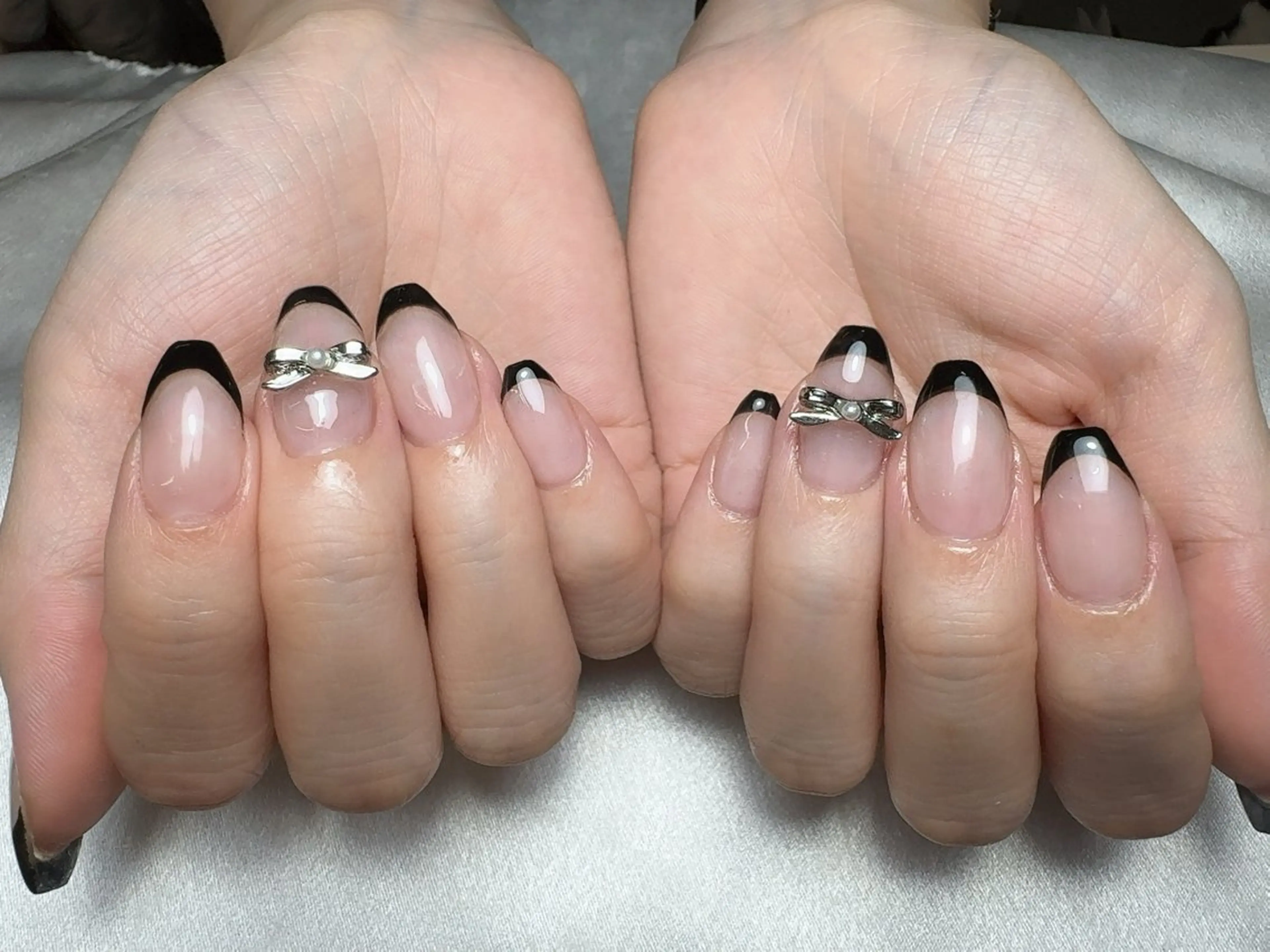 ネイル ハンドネイル LR.ONE リナのネイルデザイン