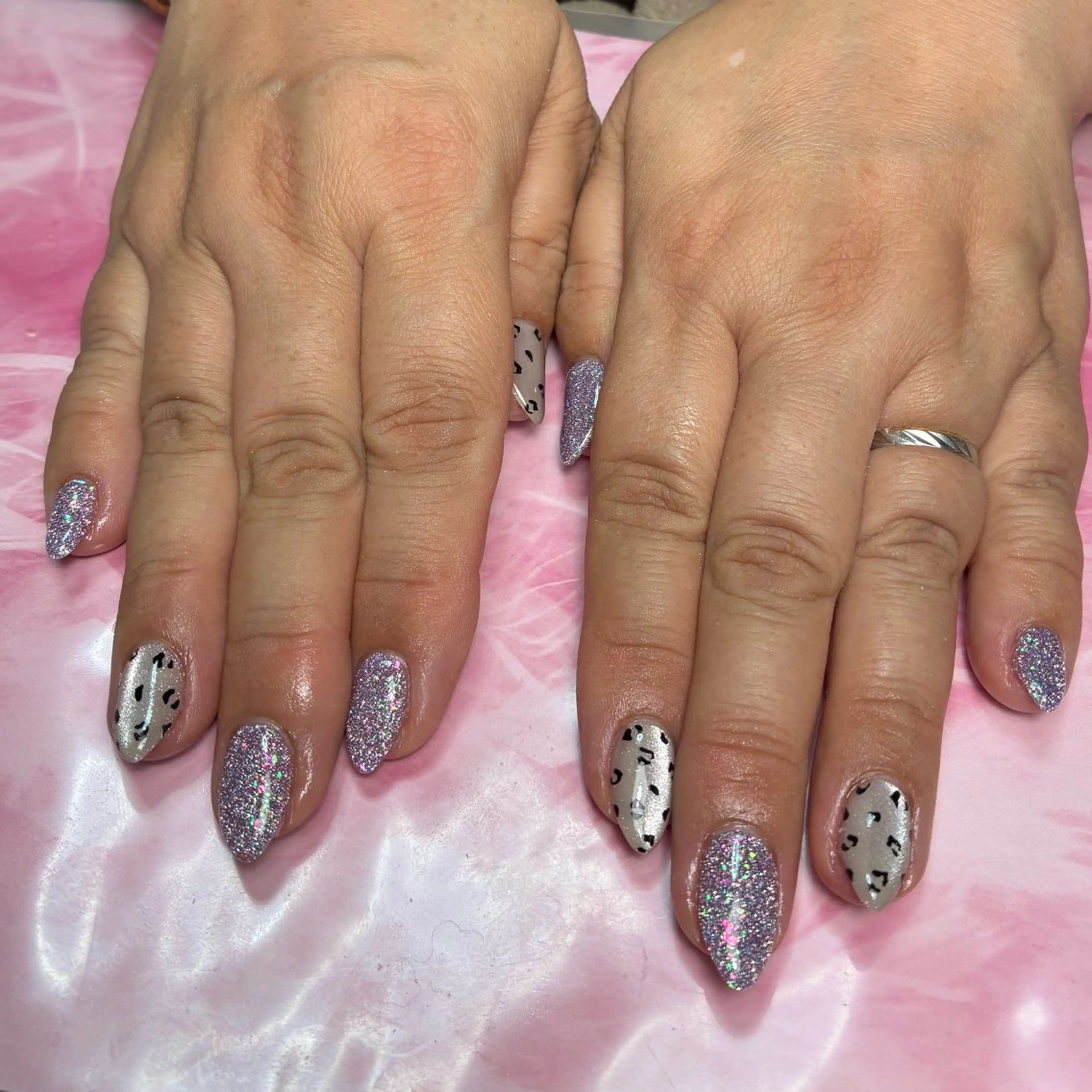 ミディアム ハンドネイル hs nail salonのネイルデザイン