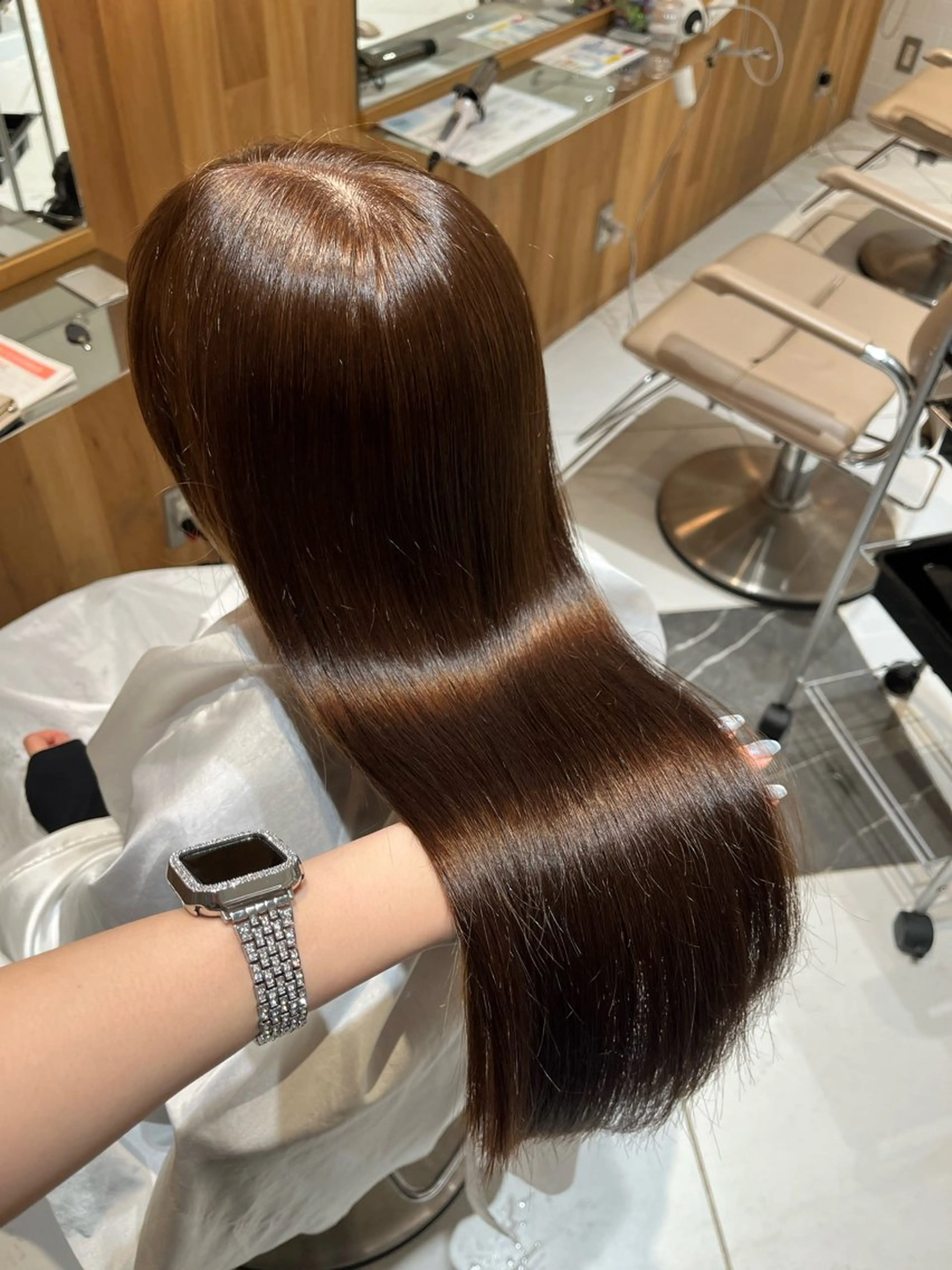 ロング カット ヘアカラー haruna .のヘアスタイル