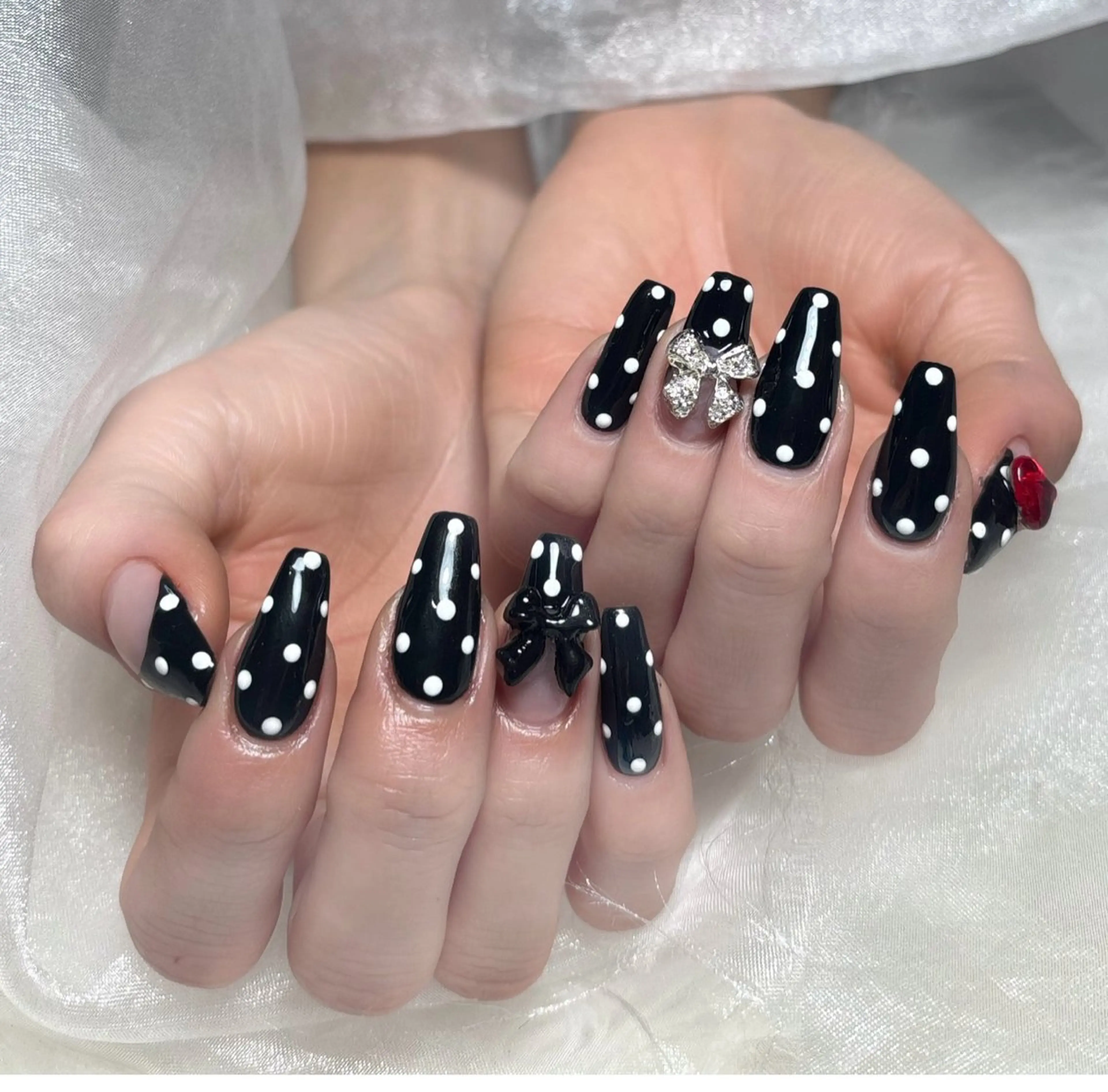 ネイル ハンドネイル レ メイのネイルデザイン