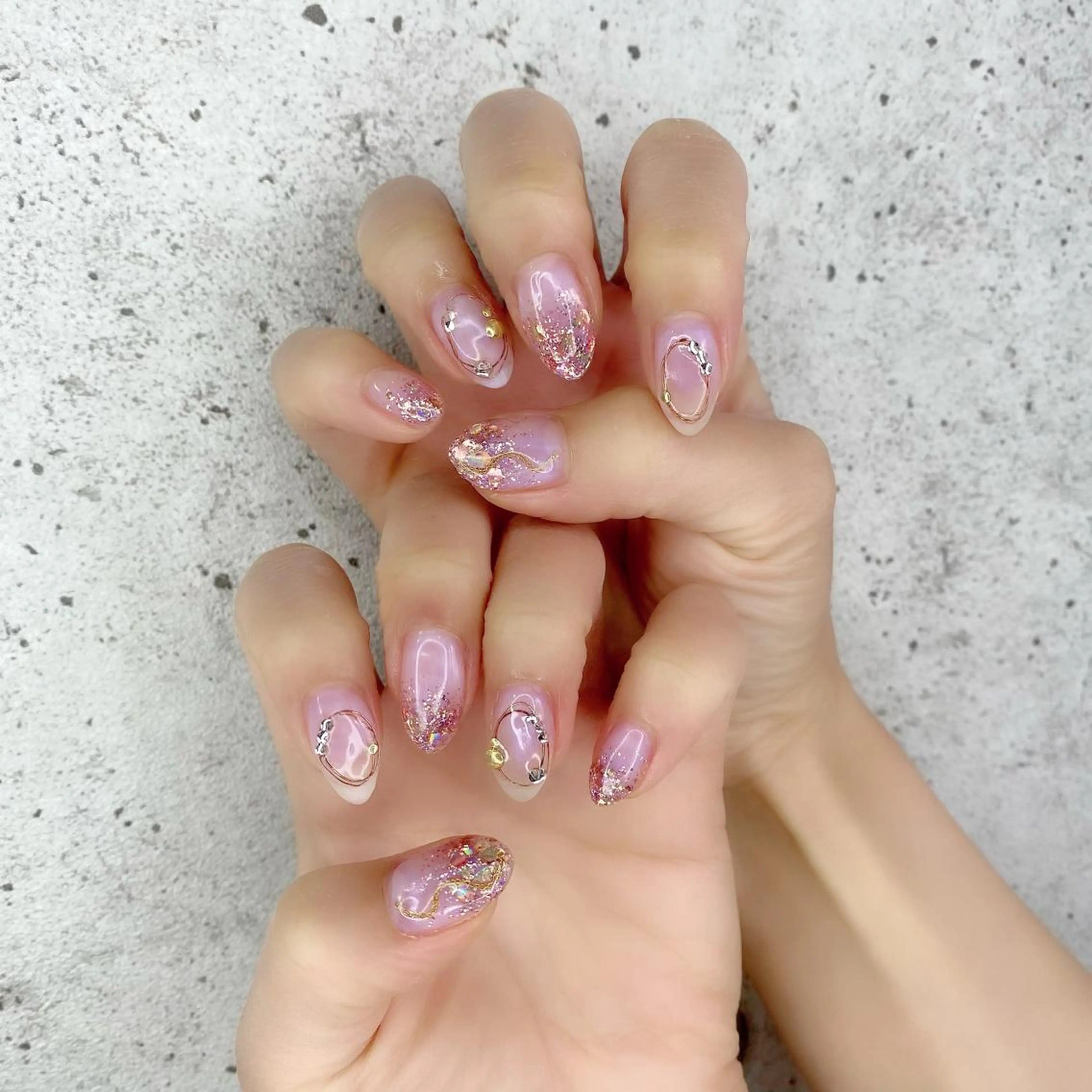 セミロング カラー パーマ ヘアアレンジ メンズ キッズ ネイル マツエク・マツパ アイブロウ ピンクカラー カラーマツエク アートネイル オーロラネイル キラキラネイル ハンドネイル Salon Ｋのネイルデザイン