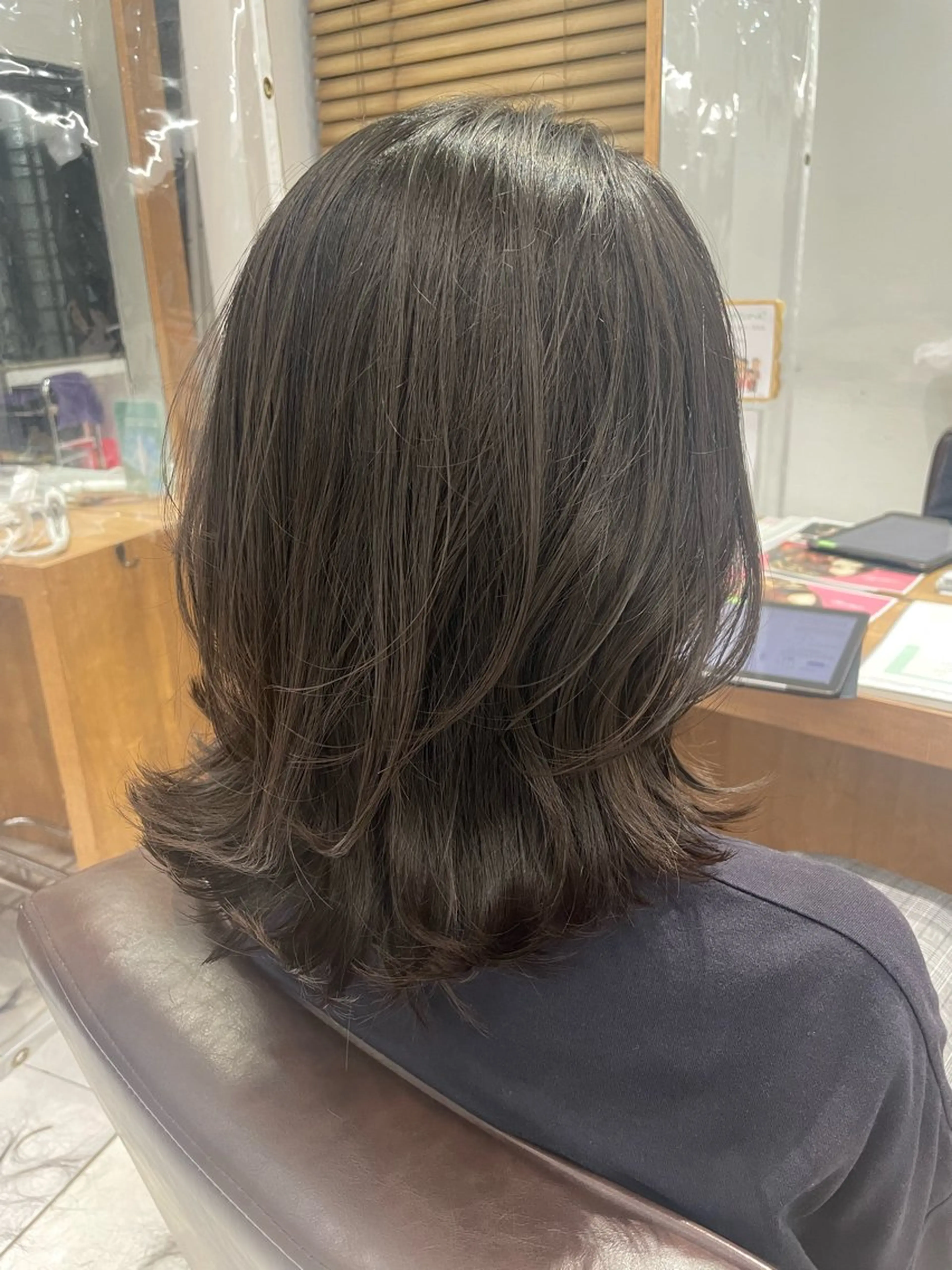 ミディアム Jane by bonheur所属・生田 麻緒のヘアスタイル