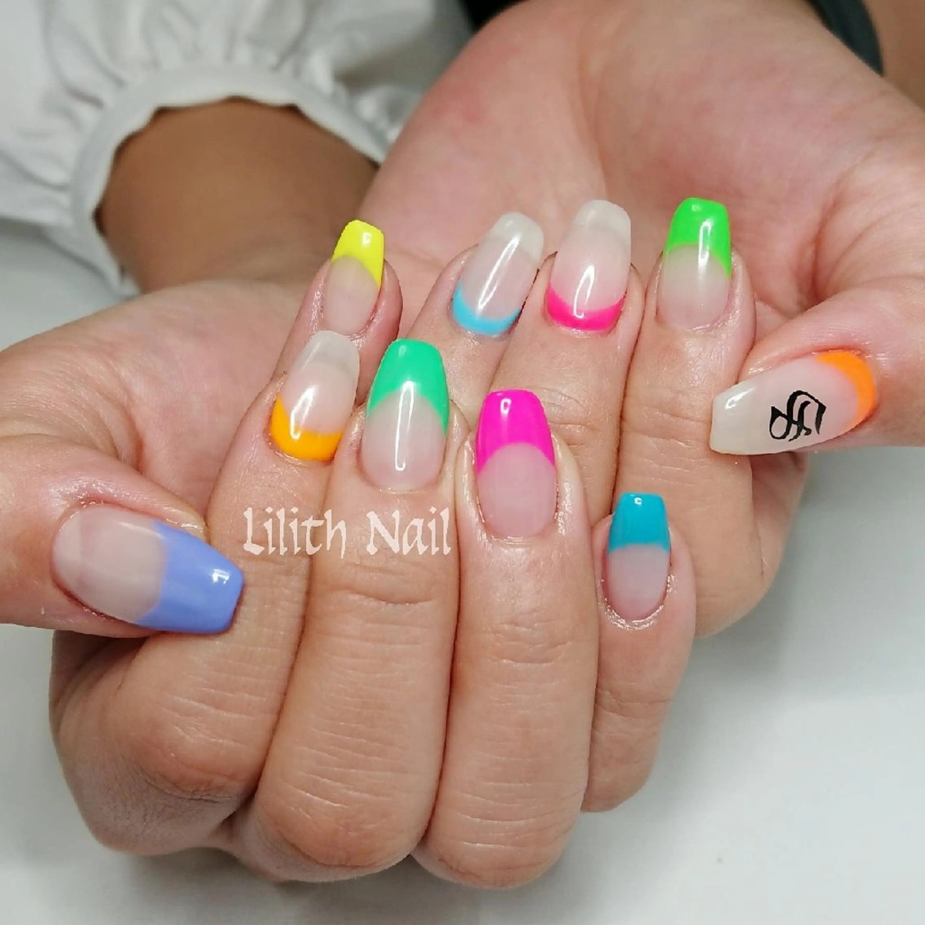 ネイル アートネイル ハンドネイル Lilith Nailのネイルデザイン