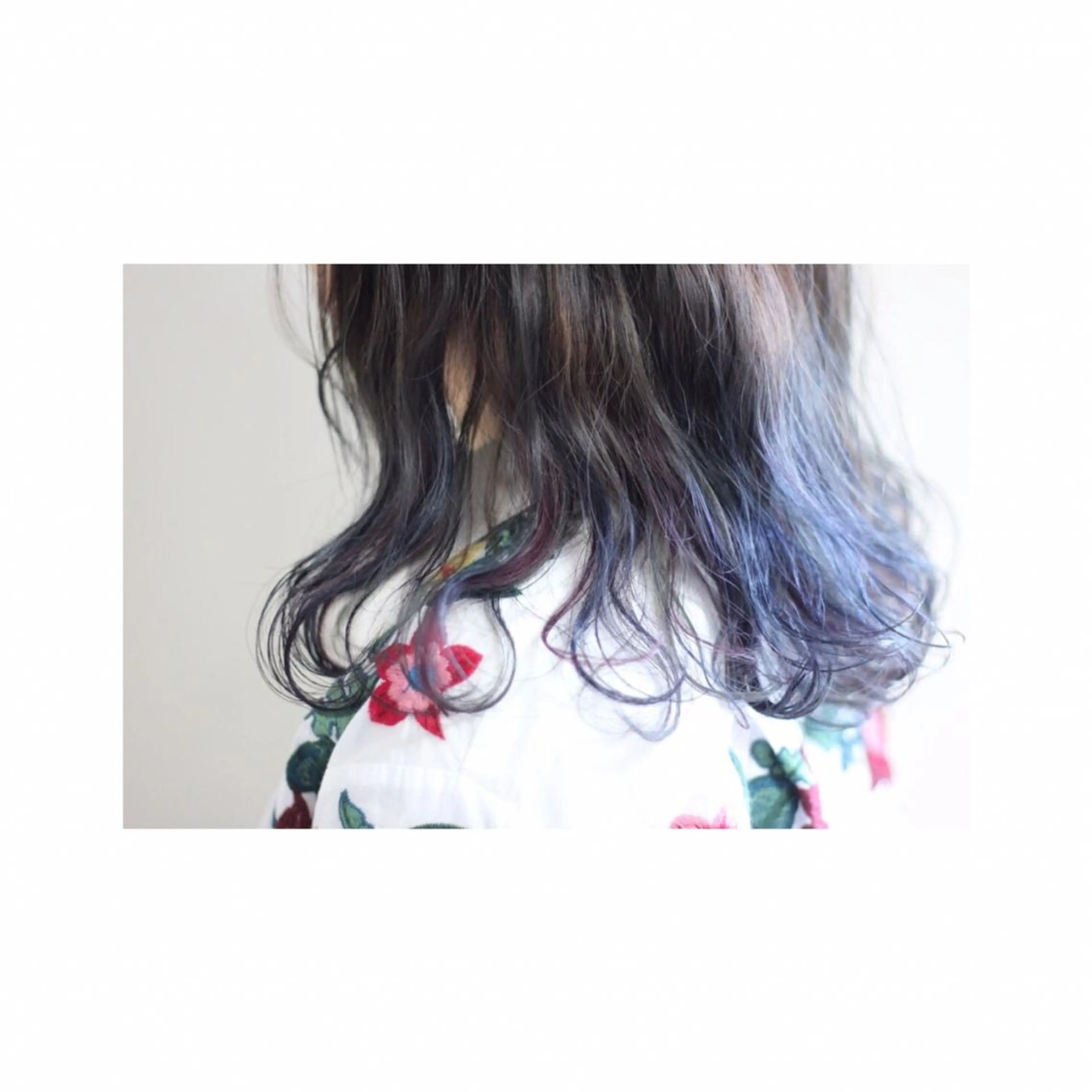 ミディアム チカ/暖色系カラー/ おまかせ大歓迎のヘアスタイル