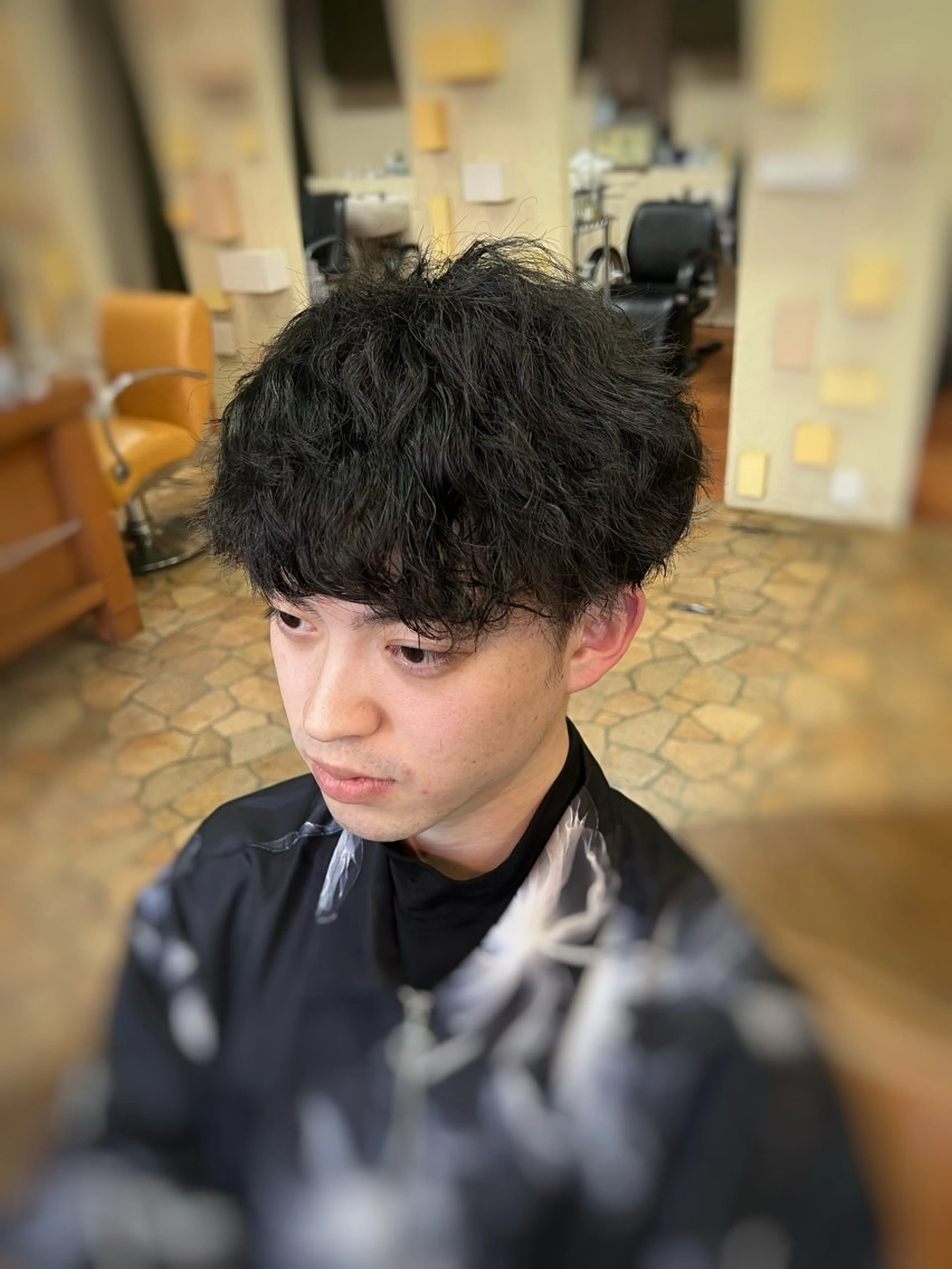 ショート パーマ メンズ カット パーマ 奥田 勝亮のヘアスタイル