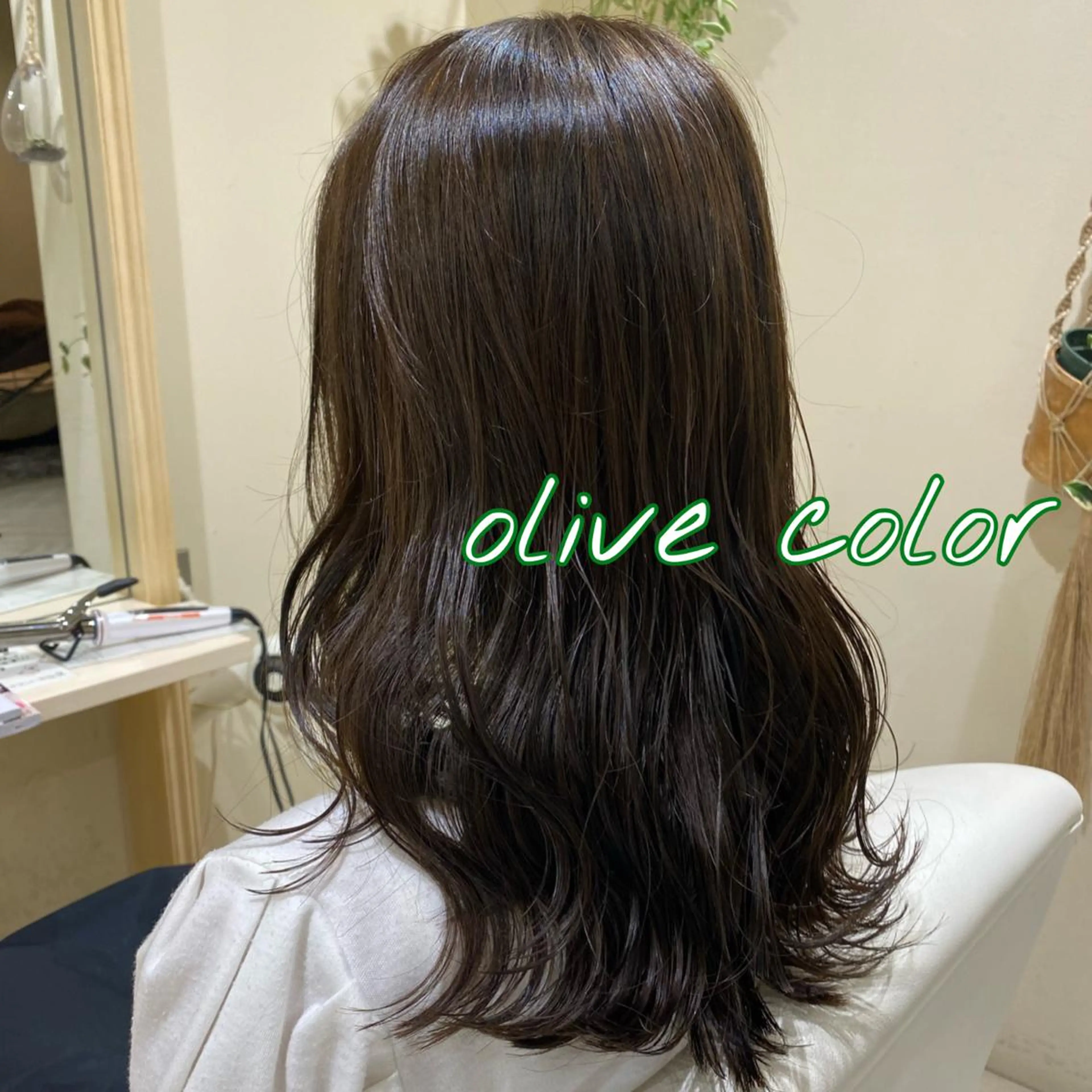 ロング カラー オリーブカラー CYAN.栄店所属・パーマ/髪質改善 【榎本千夏】のヘアスタイル