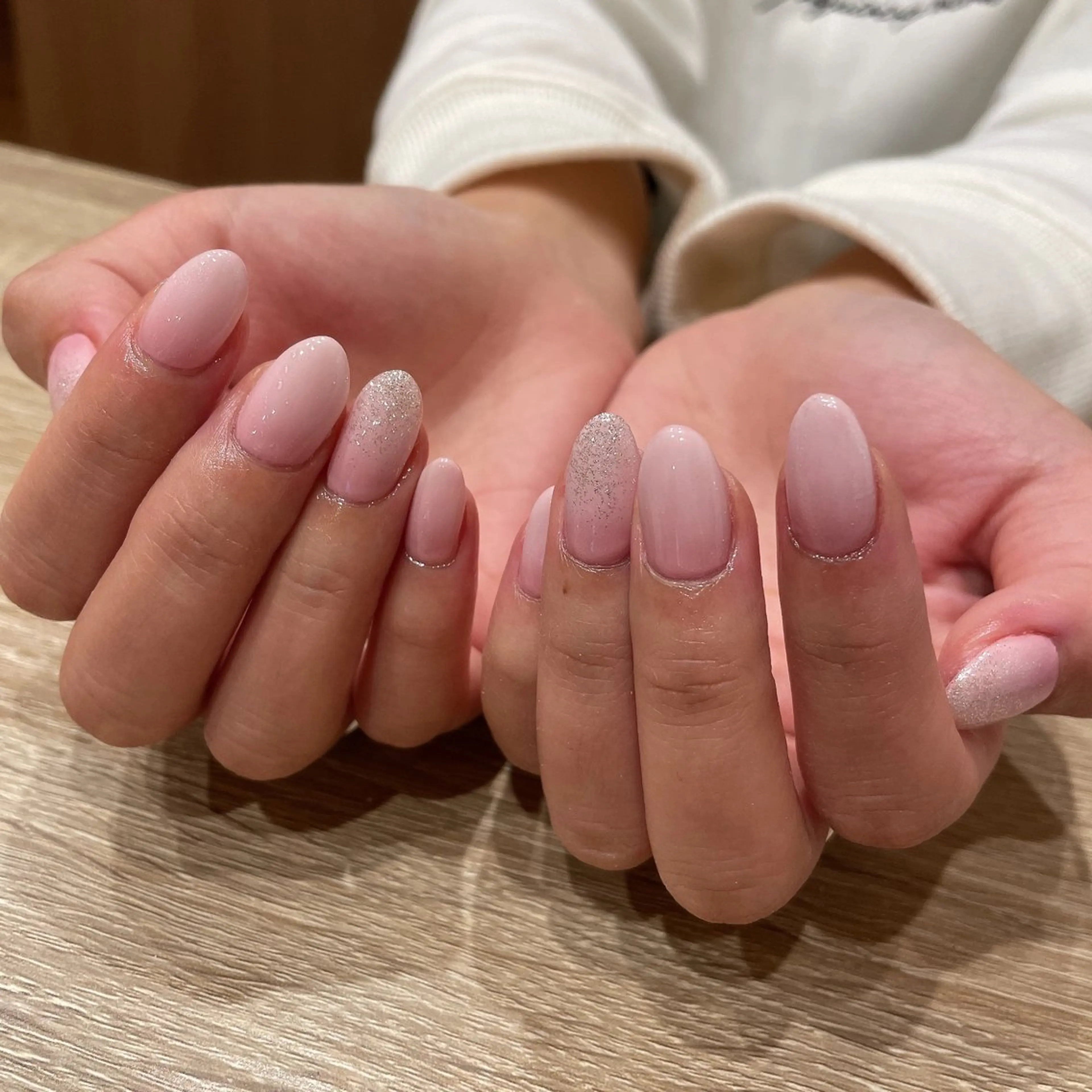 ネイル ラメ(グリッター) ハンドネイル liberté所属・liberté🫧 新小岩のネイルデザイン