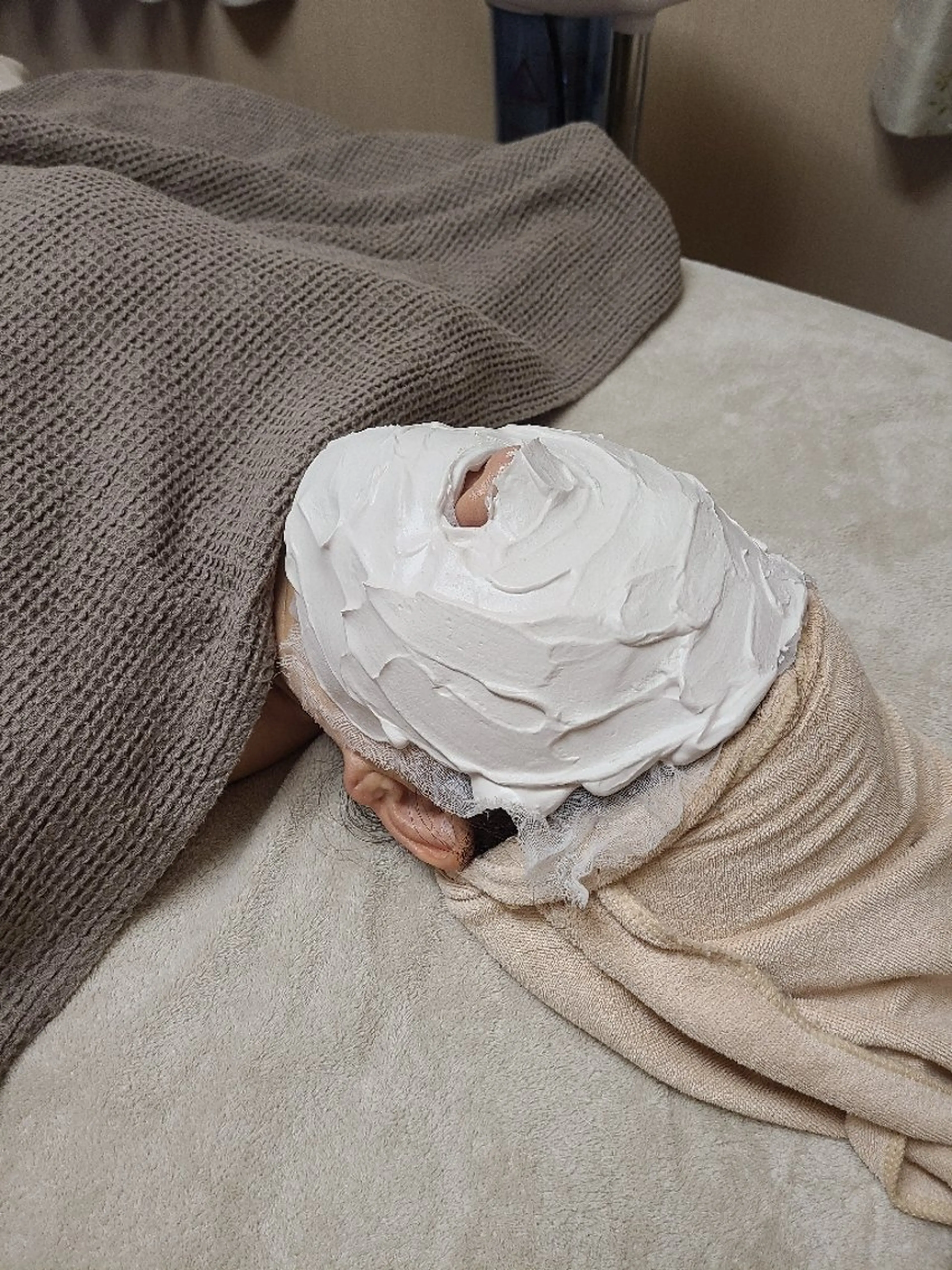 石膏パックの写真