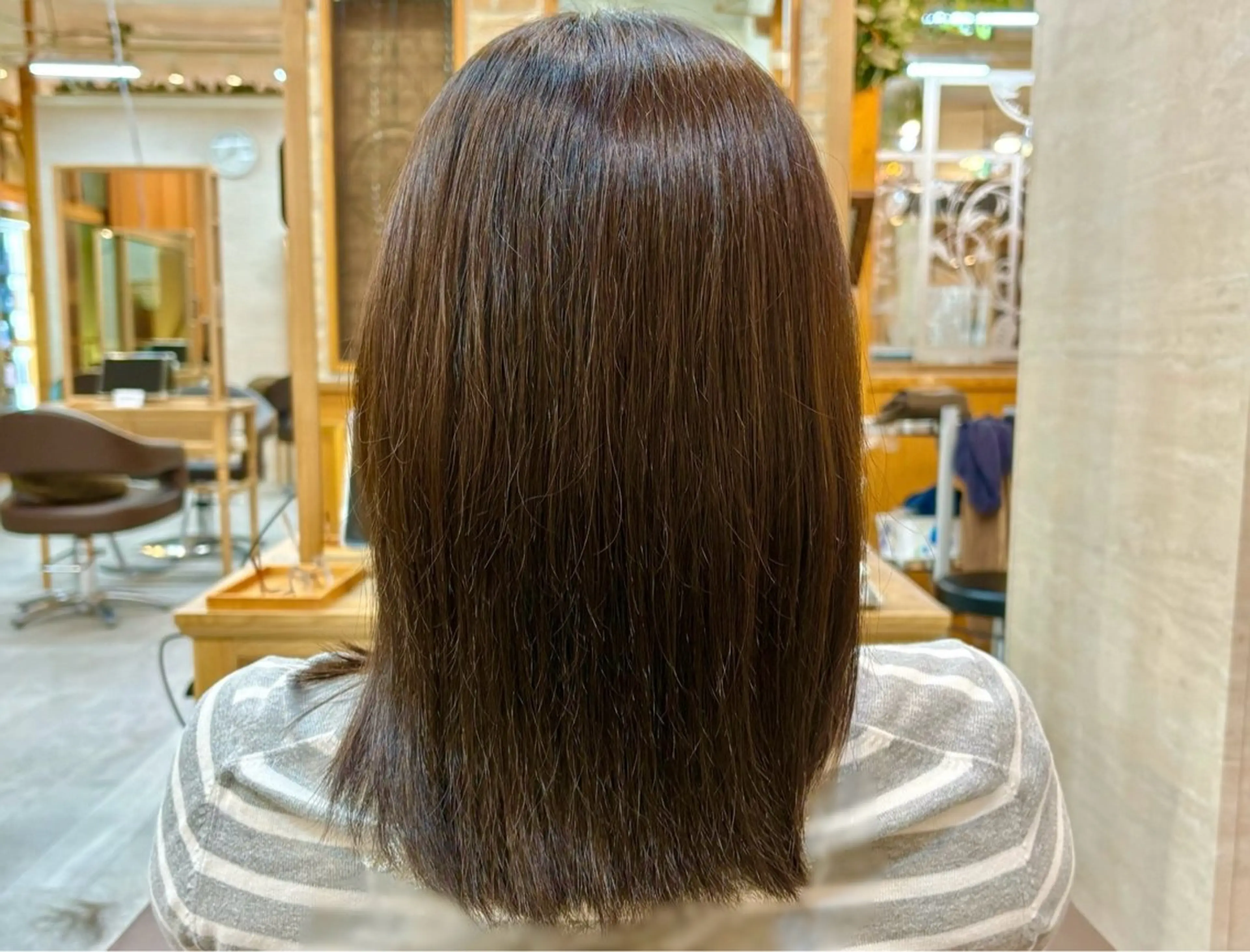 ミディアム カラー ヘアカラー 佐藤 遥菜のヘアスタイル