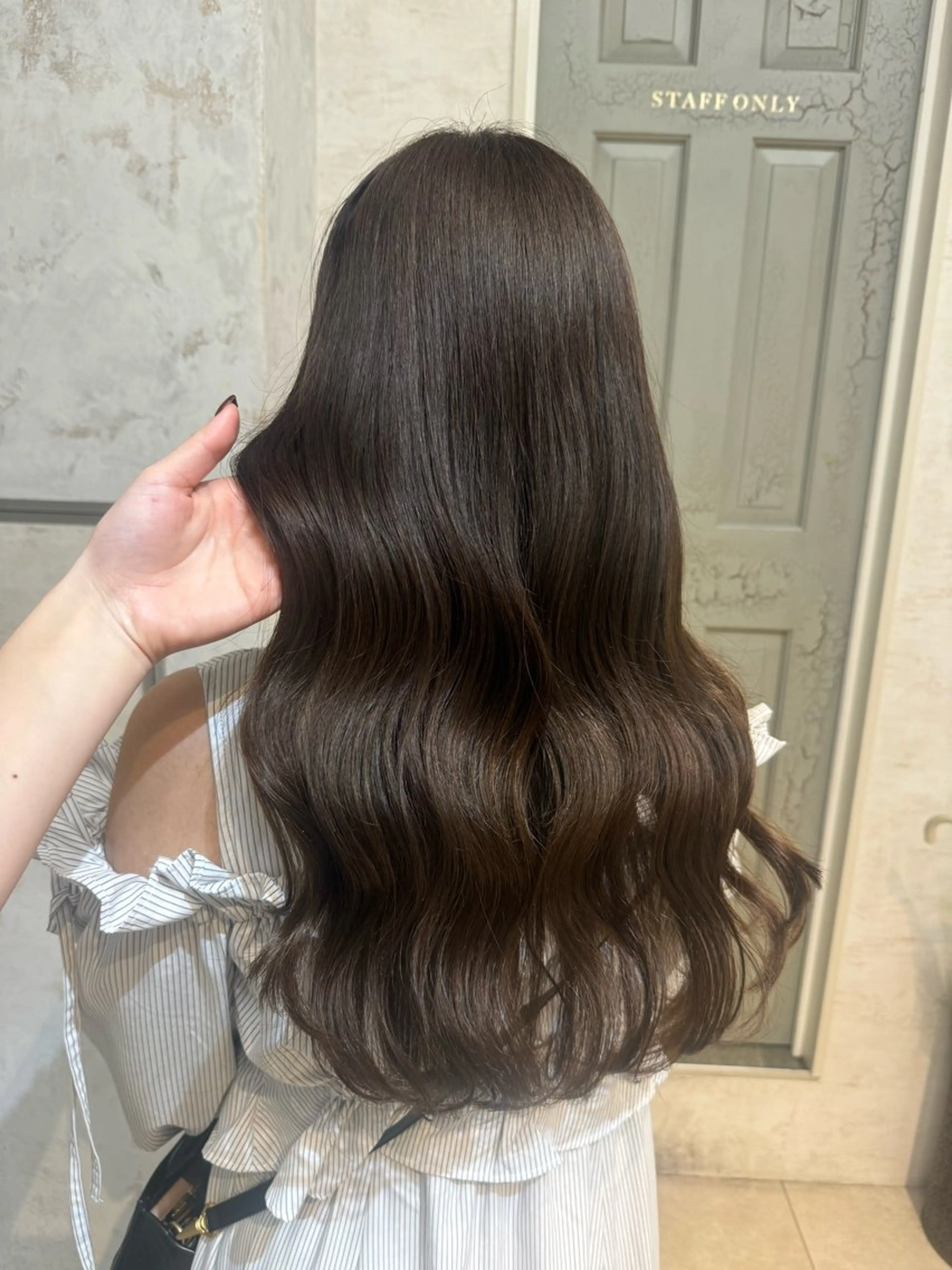 ロング 佐々木 花音のヘアスタイル