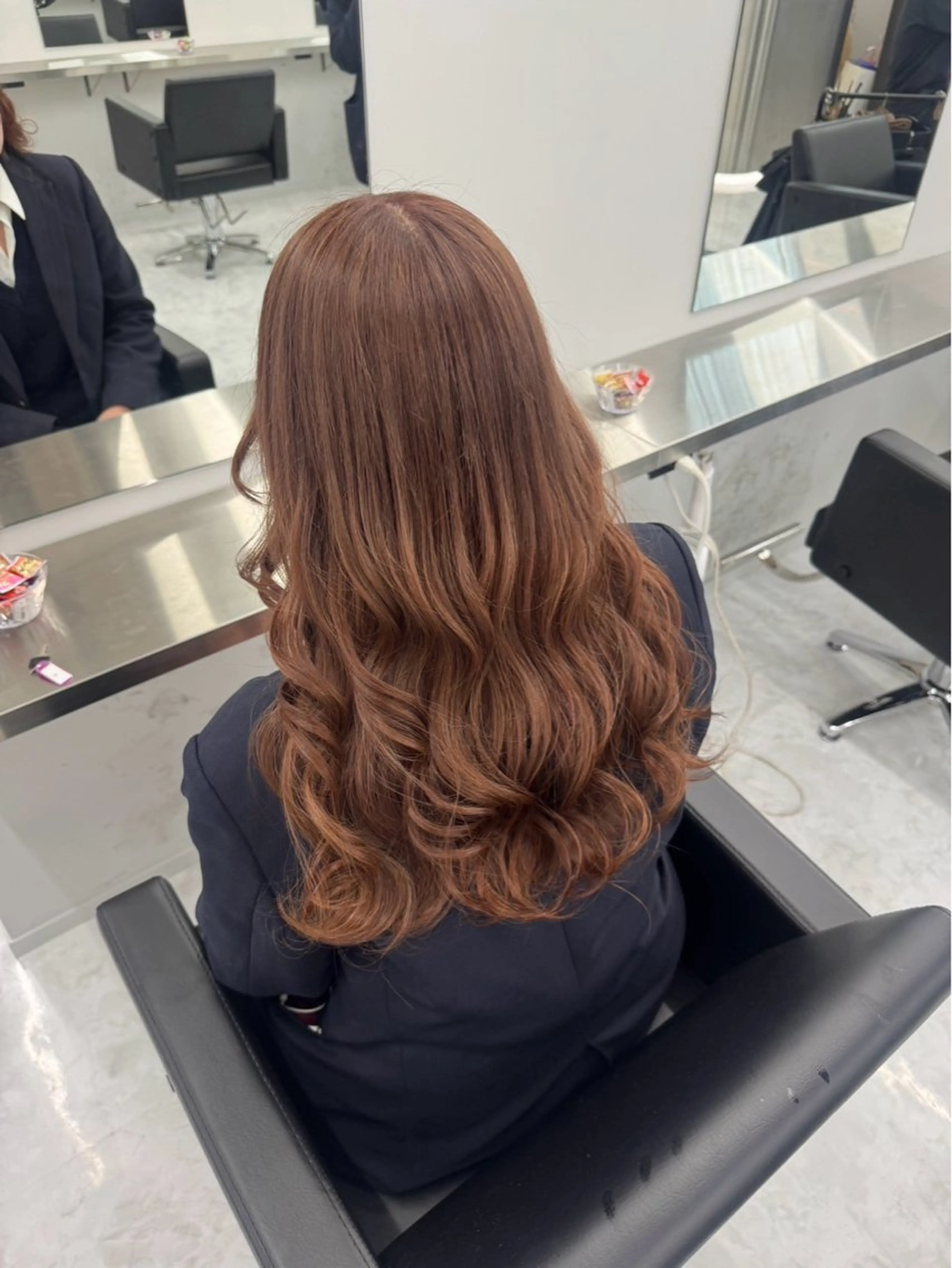 ロング うる艶🫧ハイトーン 💜🦋🫧ミズキのヘアスタイル