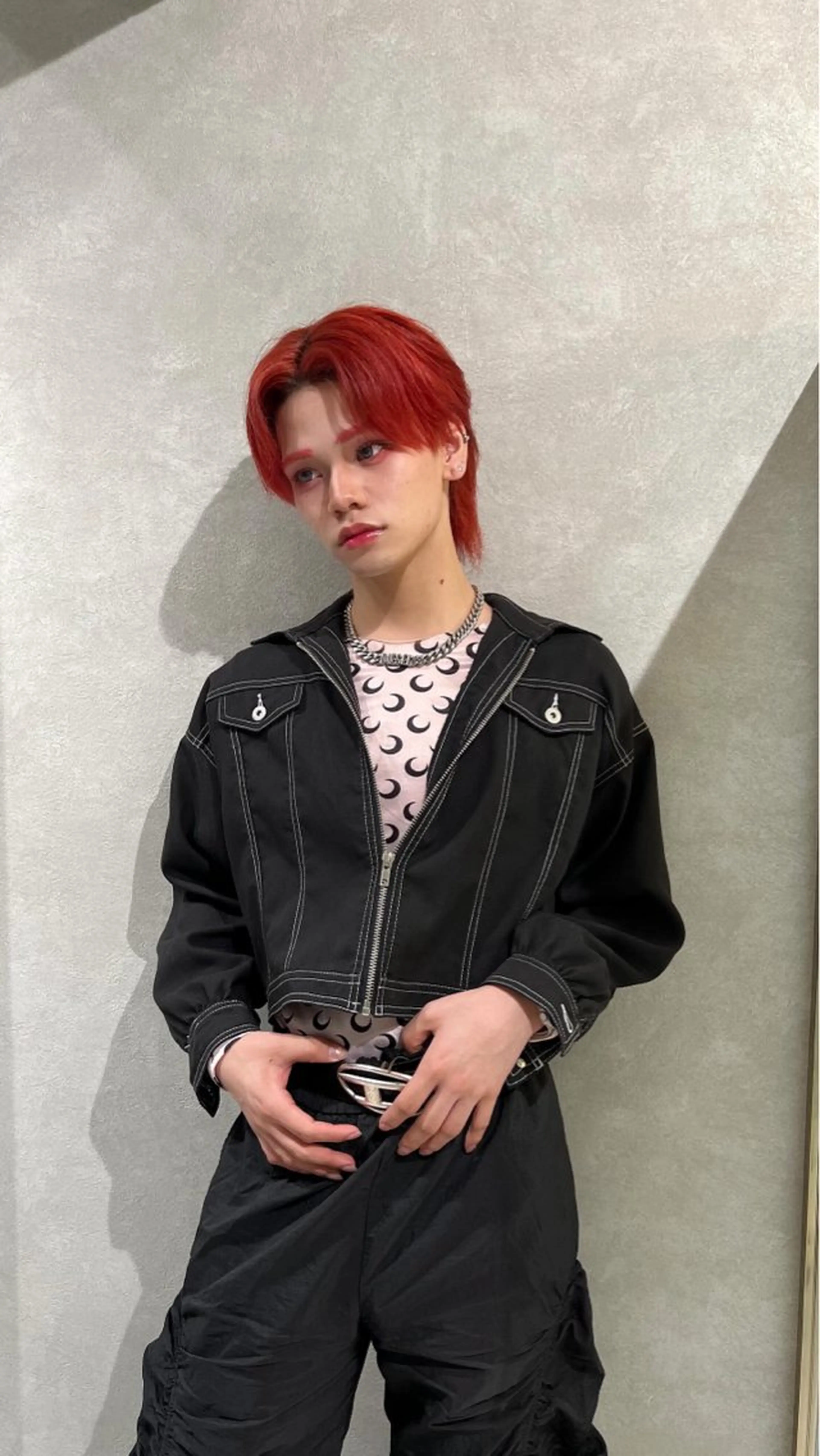 カラー メンズ レッドカラー 韓国風艶カラー 🇰🇷🩶/REIのヘアスタイル