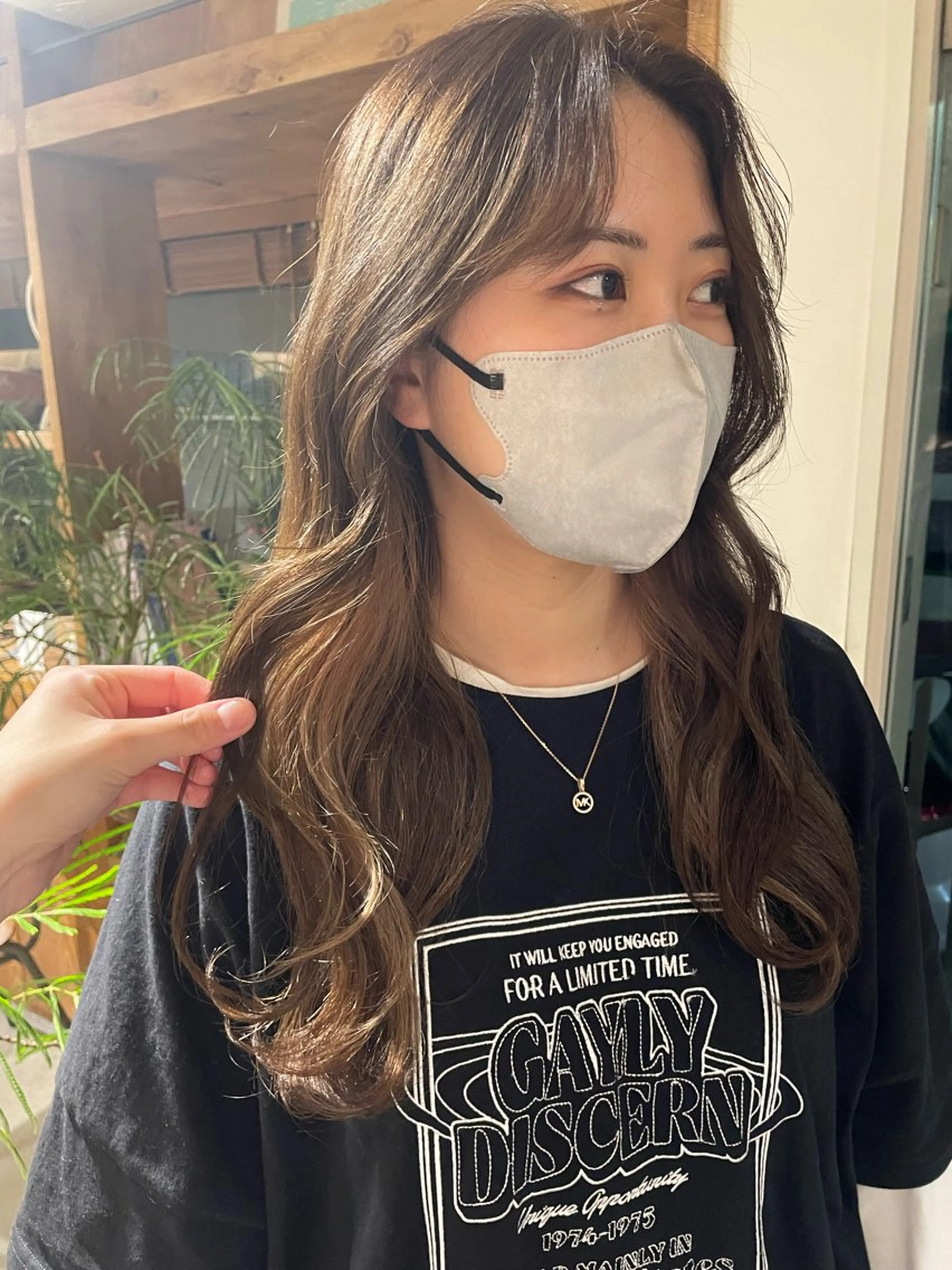 ロング カラー ベージュカラー インナーカラー ヘアカラー 透明感カラー🫧/ レイヤー/髪質改善のヘアスタイル