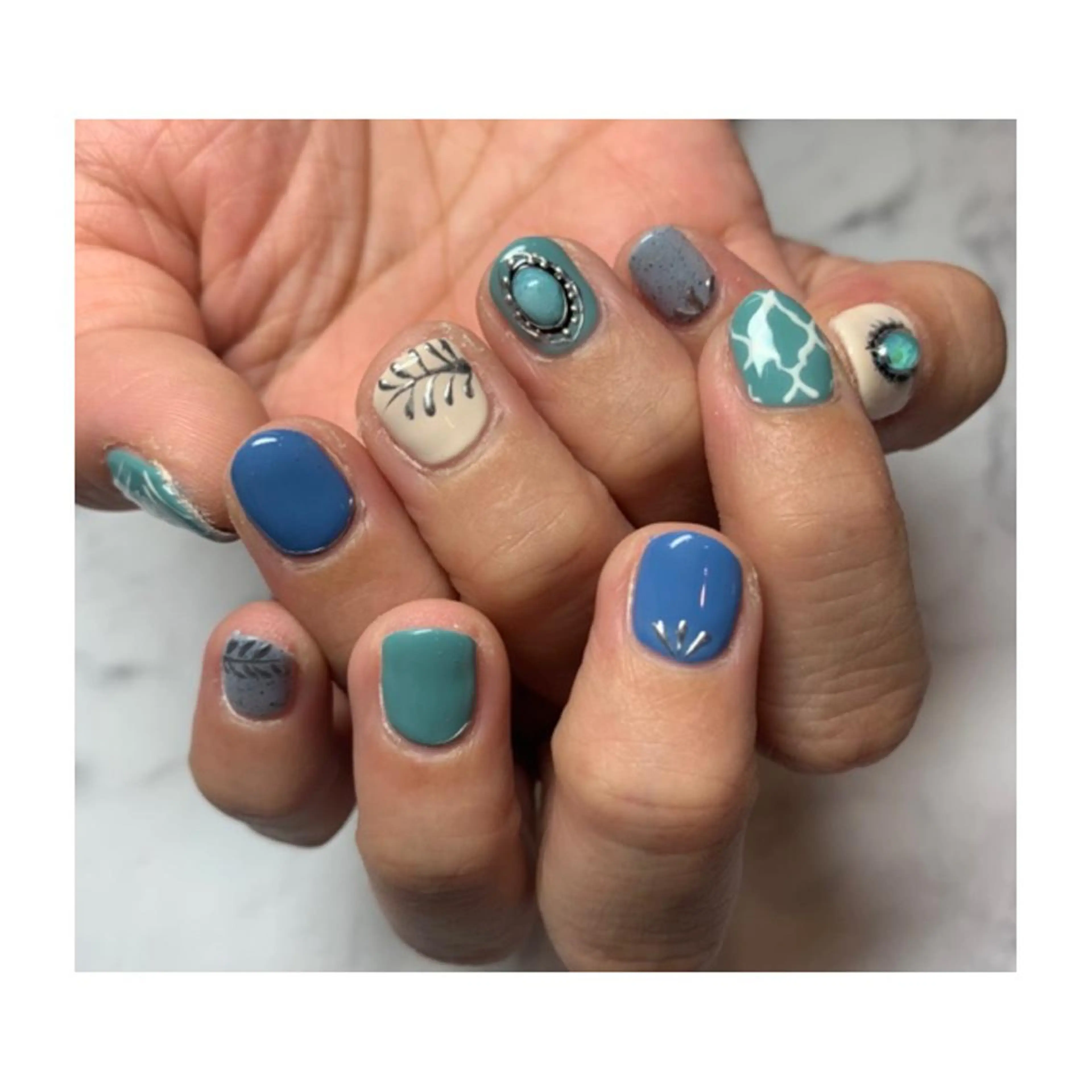 ネイル 駒月 明日香のネイルデザイン