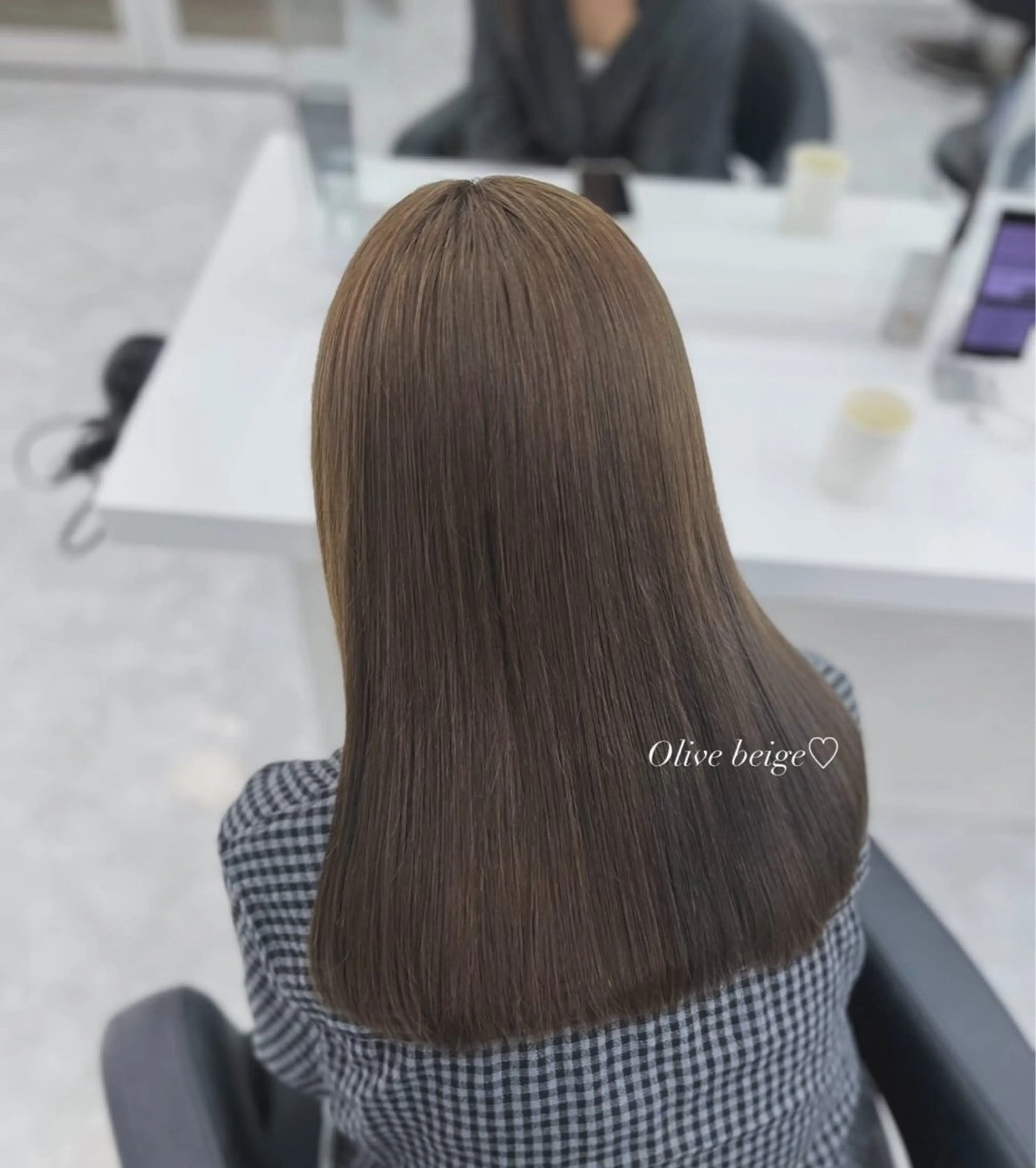 セミロング カラー ヘアカラー トリートメント ヘッドスパ ヘアセット ♡ナチュラルガーリー ♡ベージュ♡RINAのヘアスタイル