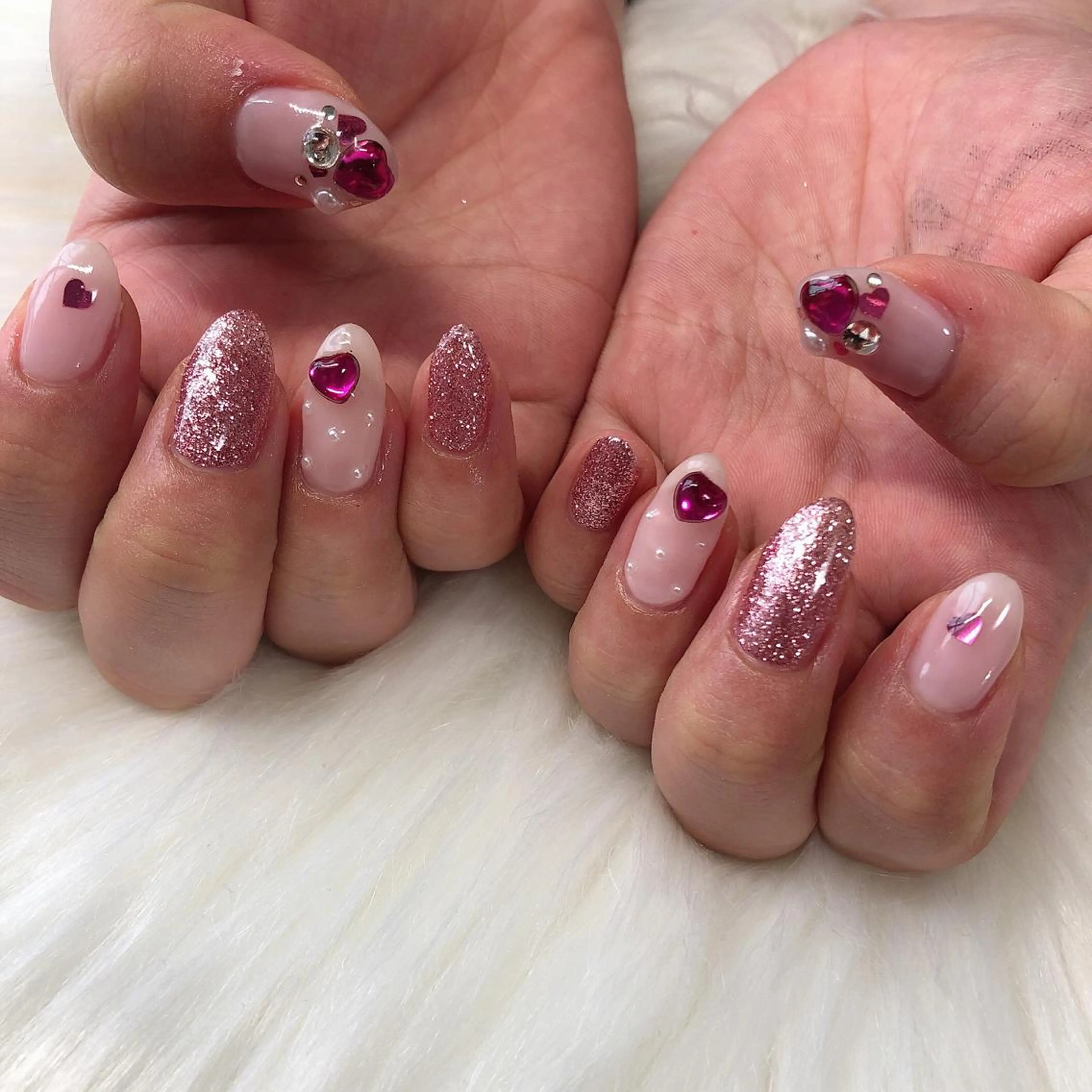 ネイル ハンドネイル 西岡 杏のネイルデザイン