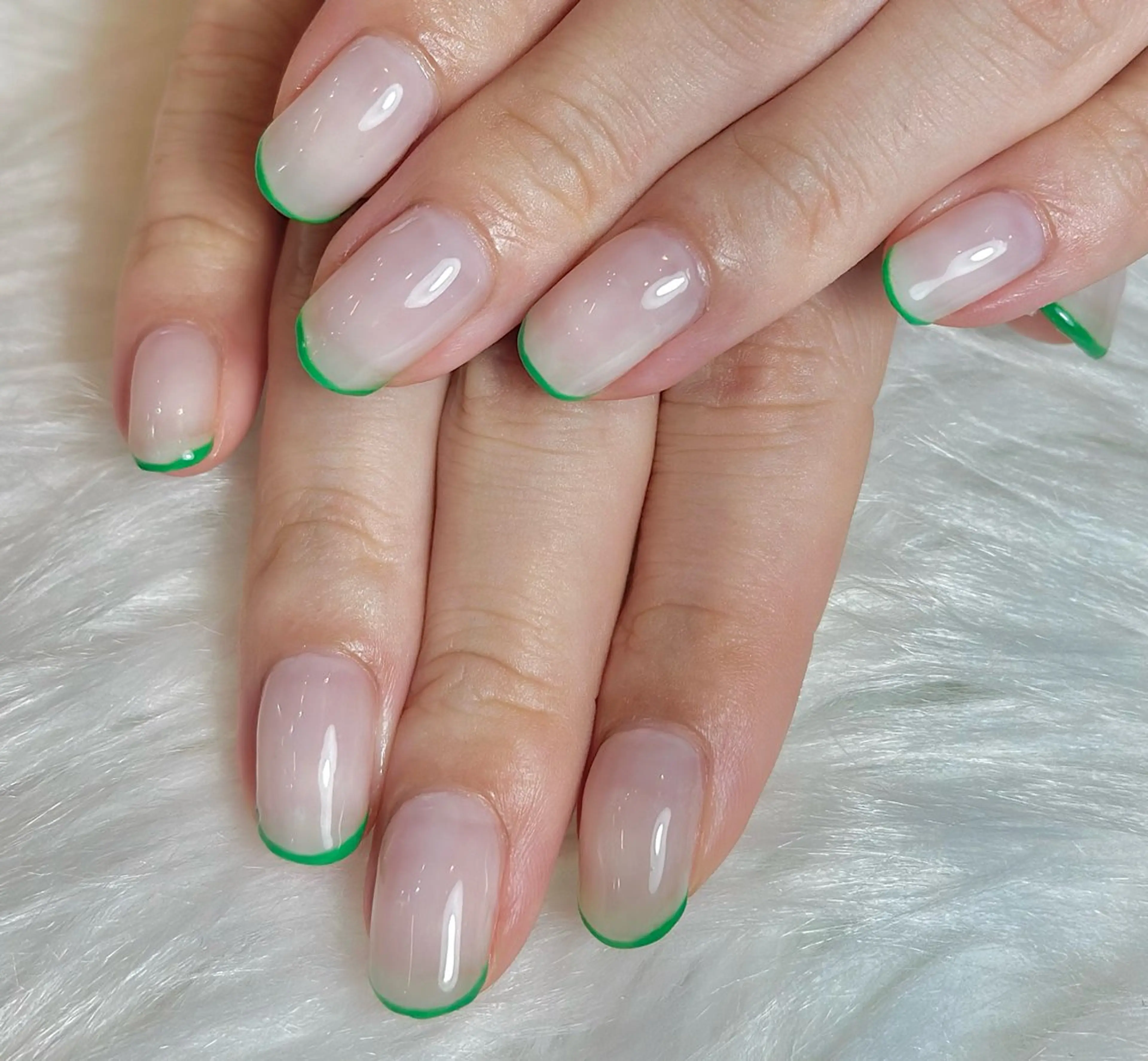 ネイル フレンチネイル ホワイト ハンドネイル m_nail所属・O Mayaのネイルデザイン