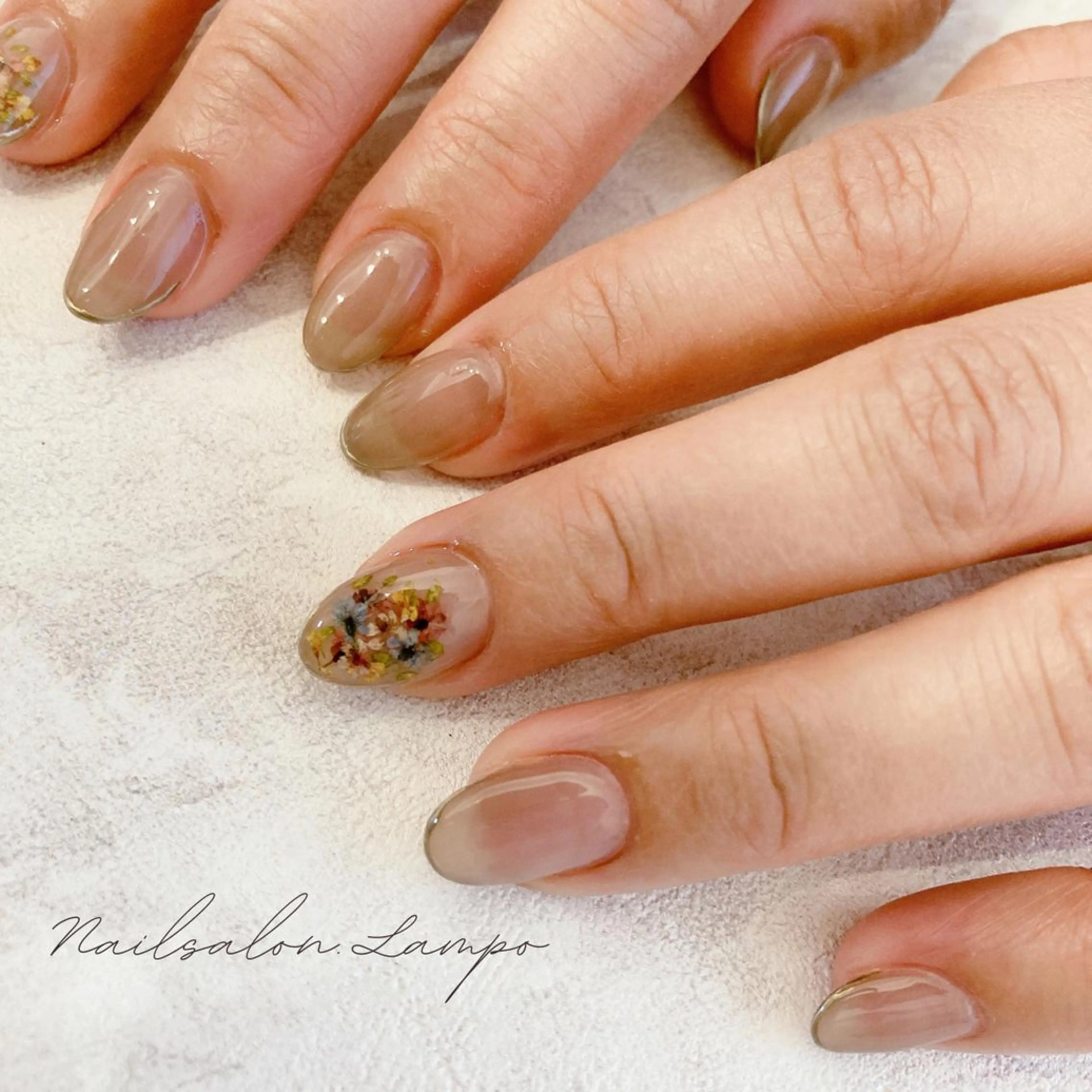 ネイル 大向 祐子のネイルデザイン