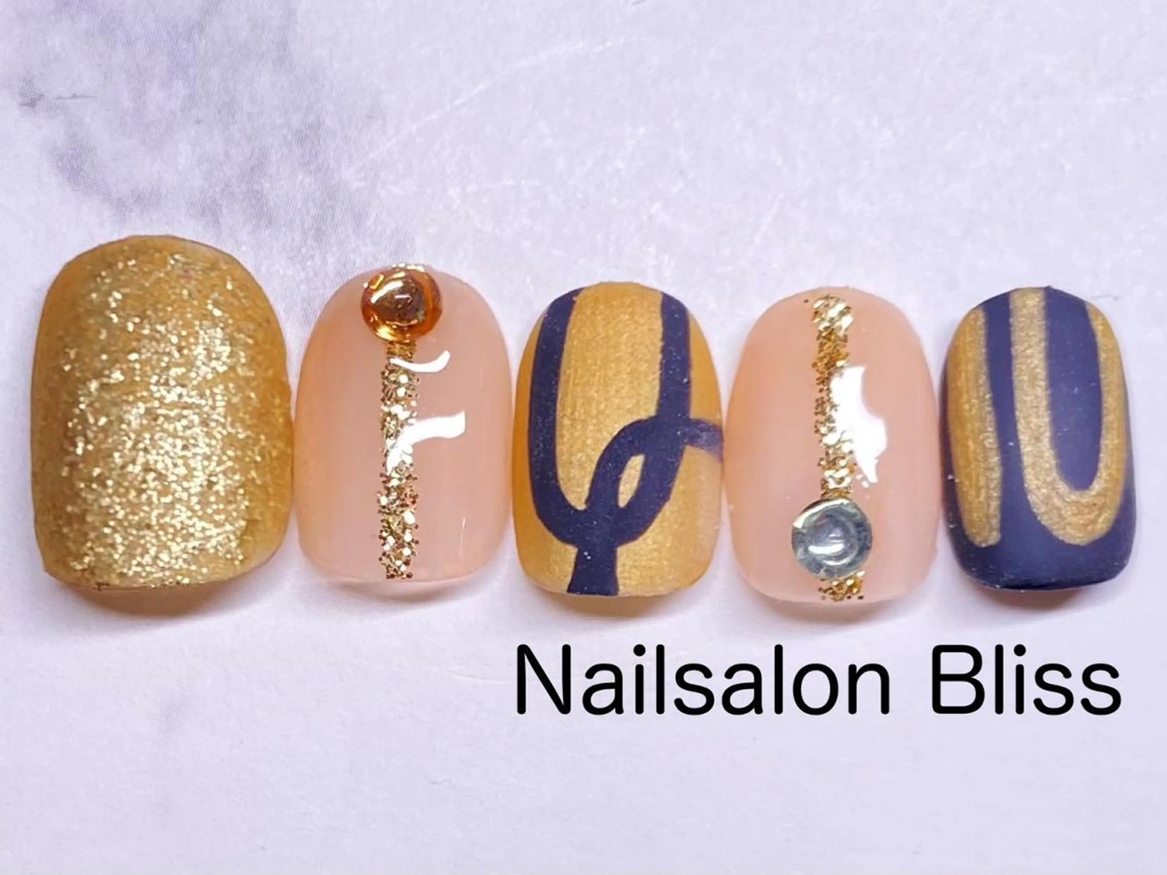 ネイル Bliss れみのネイルデザイン